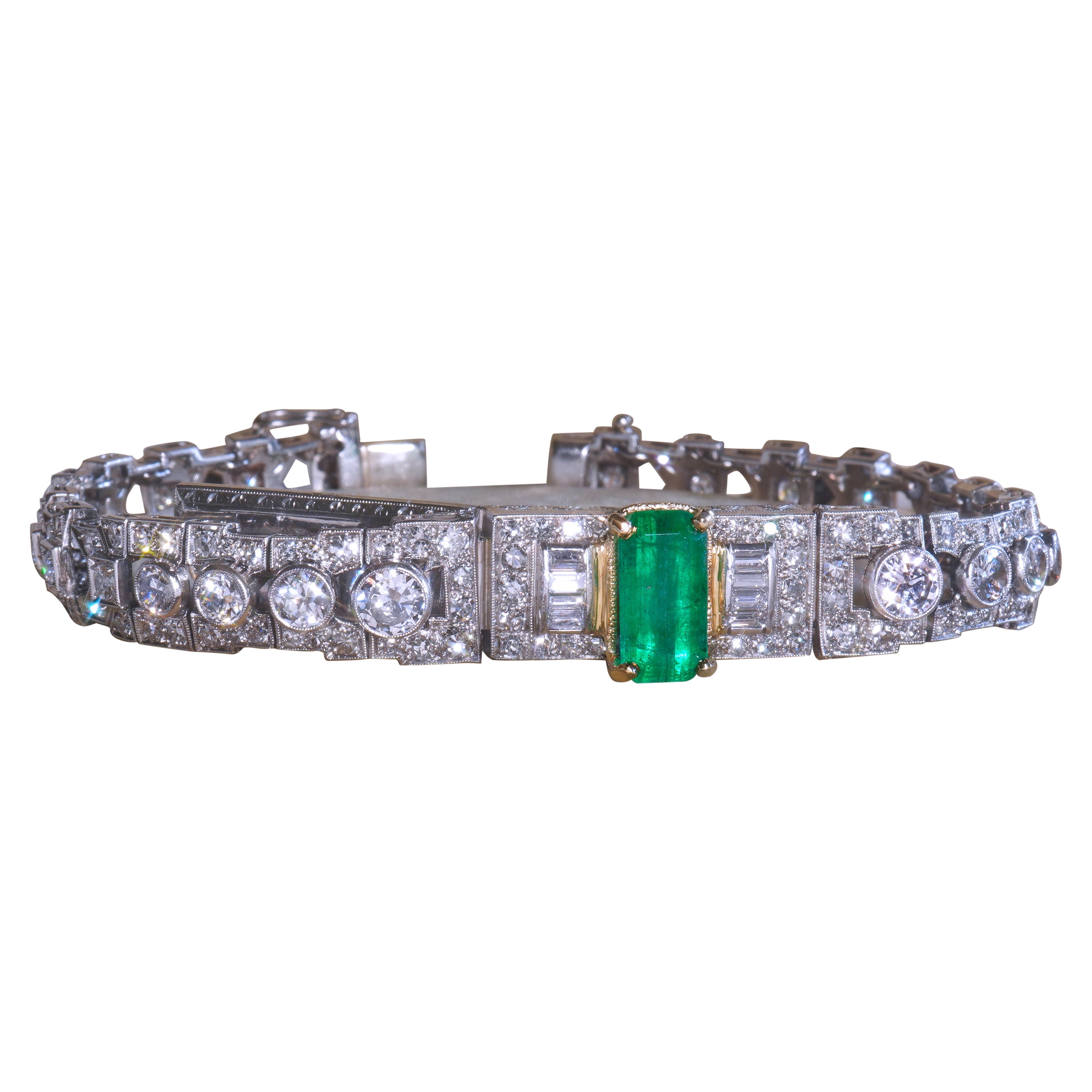 Platinum Colombian Emerald Diamond Bracelet GIA Vintage VS Old Mine 11.67 Carats For Sale