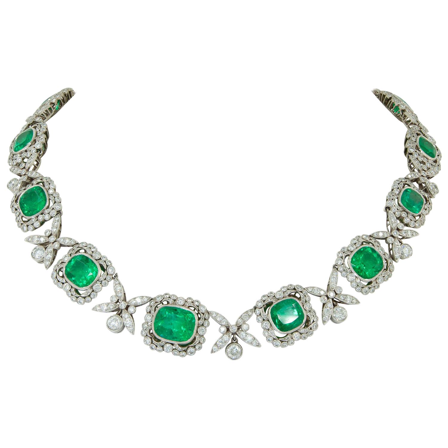 Colombian AGL Certificate Emerald Diamond Necklace For Sale