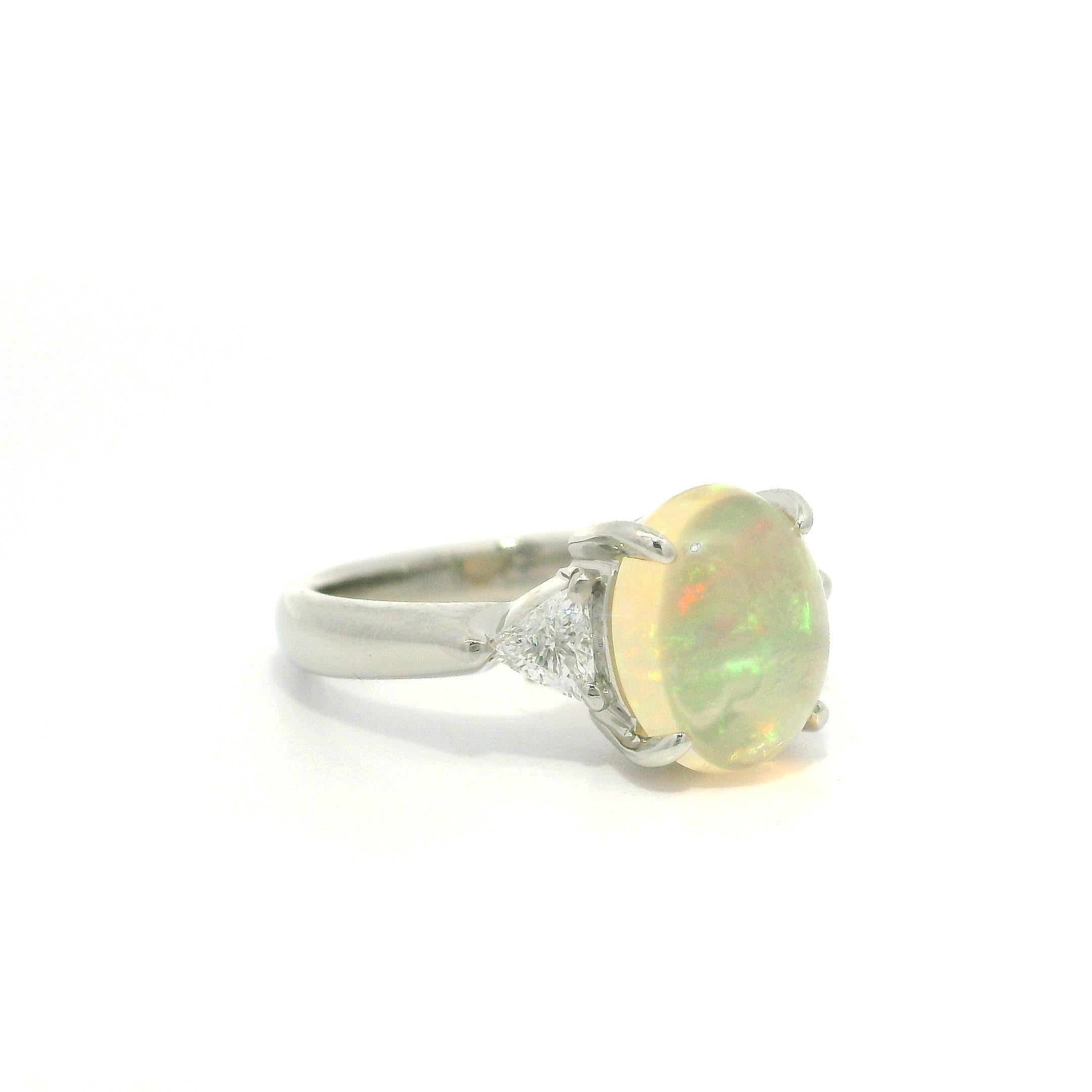 Platinum Colorful Jelly Opal & Trillion cut Diamonds Cocktail Ring Size 4.5 For Sale 3