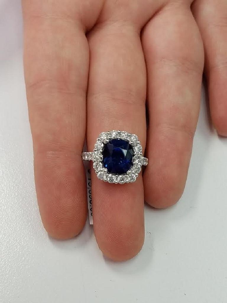 Platinum Cushion Cut Blue Sapphire and Diamond Ring In New Condition For Sale In Great Neck, NY