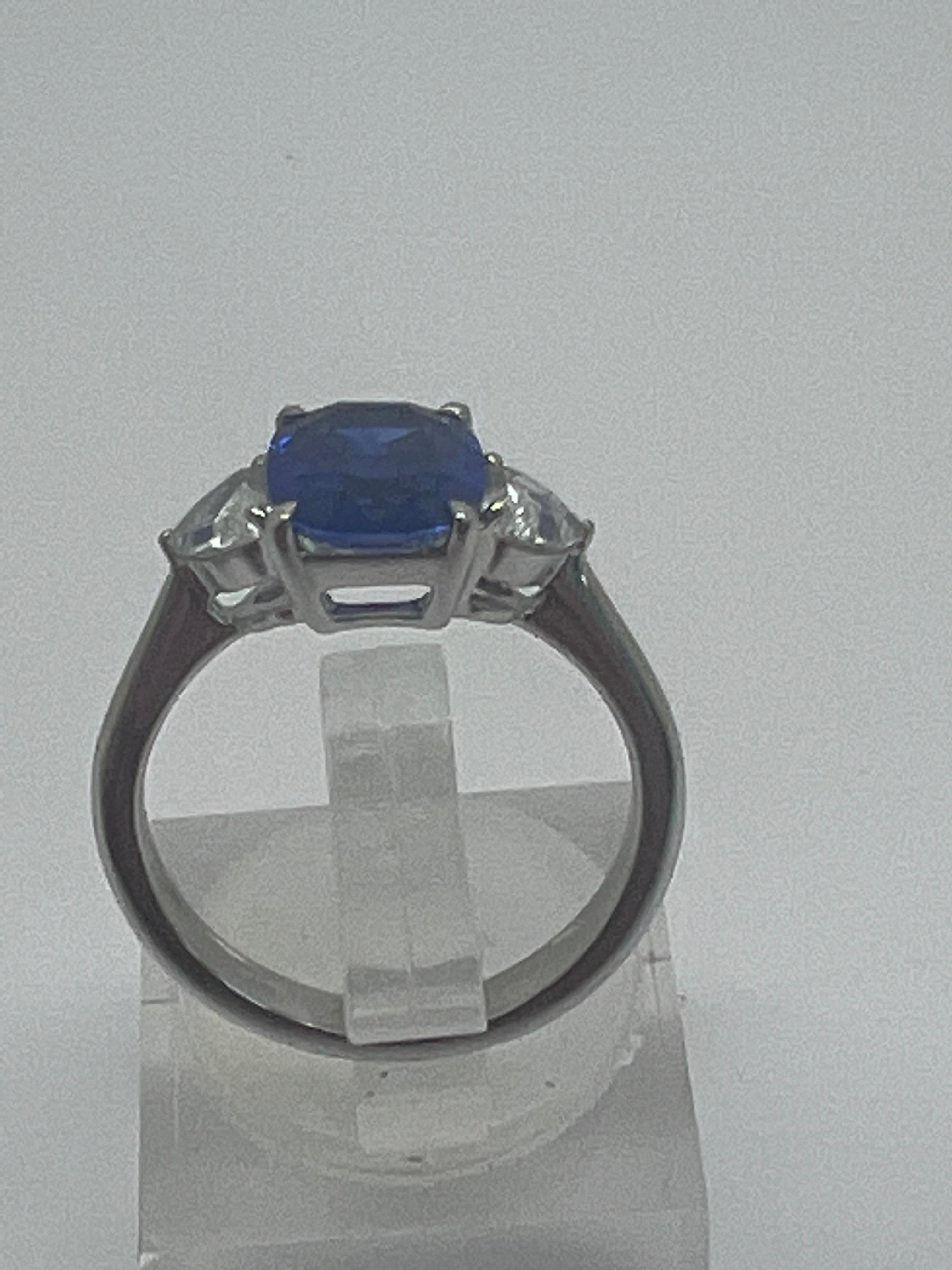 Platinum Cushion Sapphire Shield Cut Diamond Ring In New Condition For Sale In New York, NY