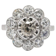 Gänseblümchen-Ring aus Platin mit 2,00ct Diamanten im Altschliff.