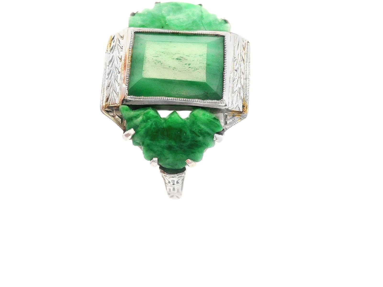 Women's Platinum Deco Jade Ring w/ 2 Carved Jade Bats For Sale