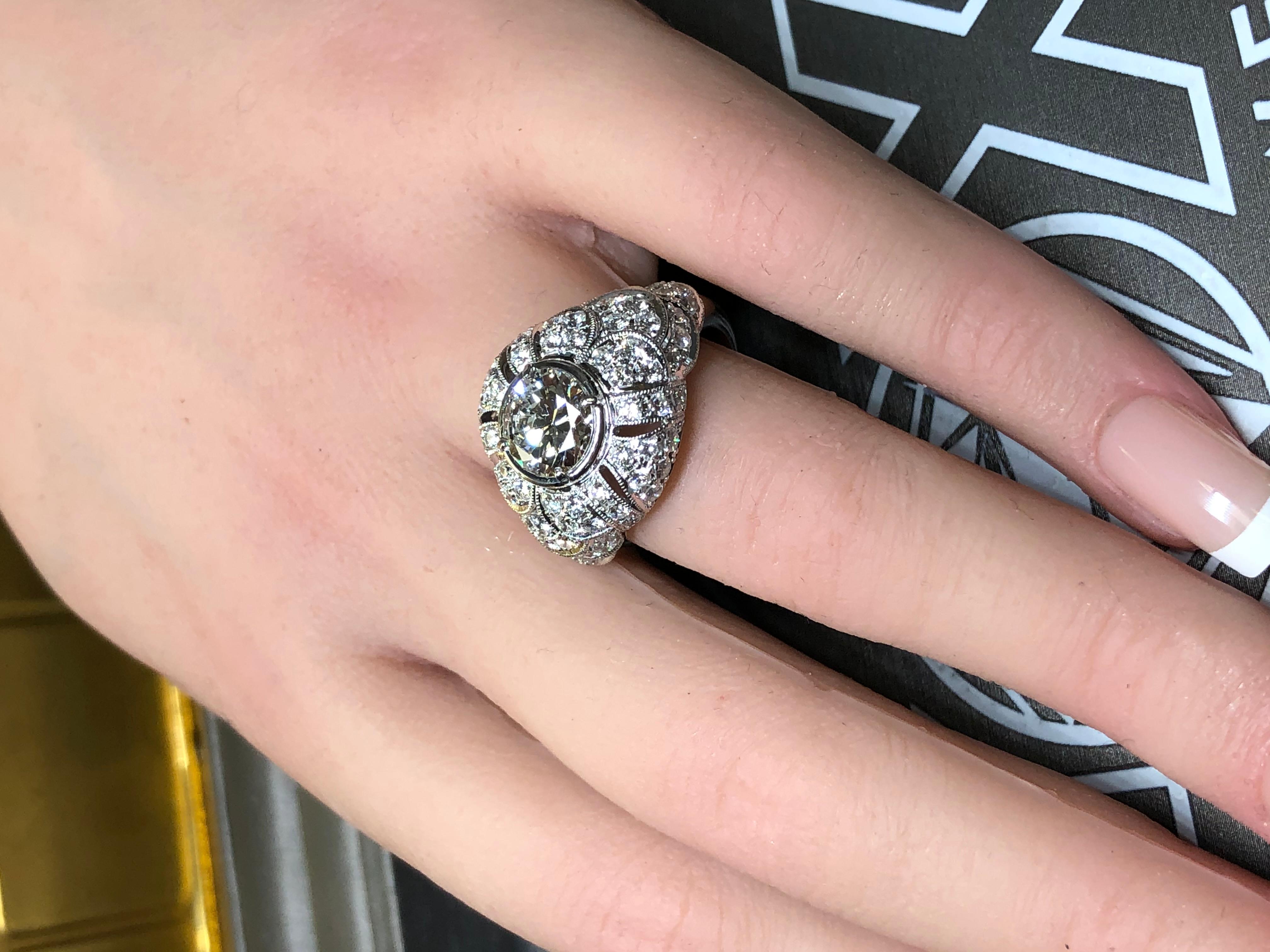 Platinum Deco Old European Diamond Scalloped Cocktail Ring 1.74ct G Vs2 GIA im Angebot 6