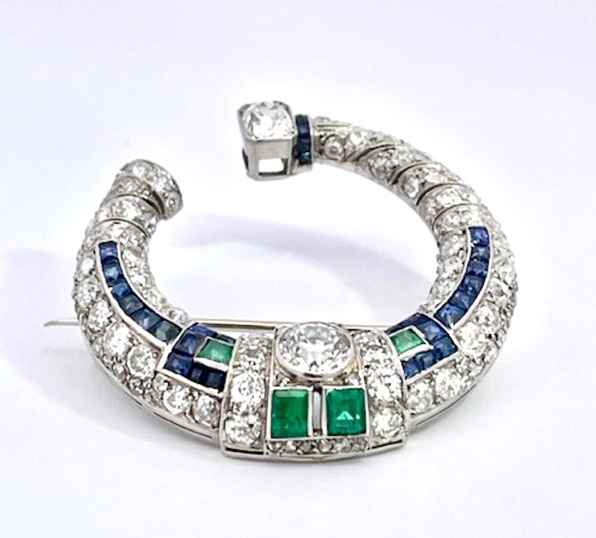 Platinum Deco Sapphire Emerald Diamond Crescent Brooch In Good Condition In North Hollywood, CA