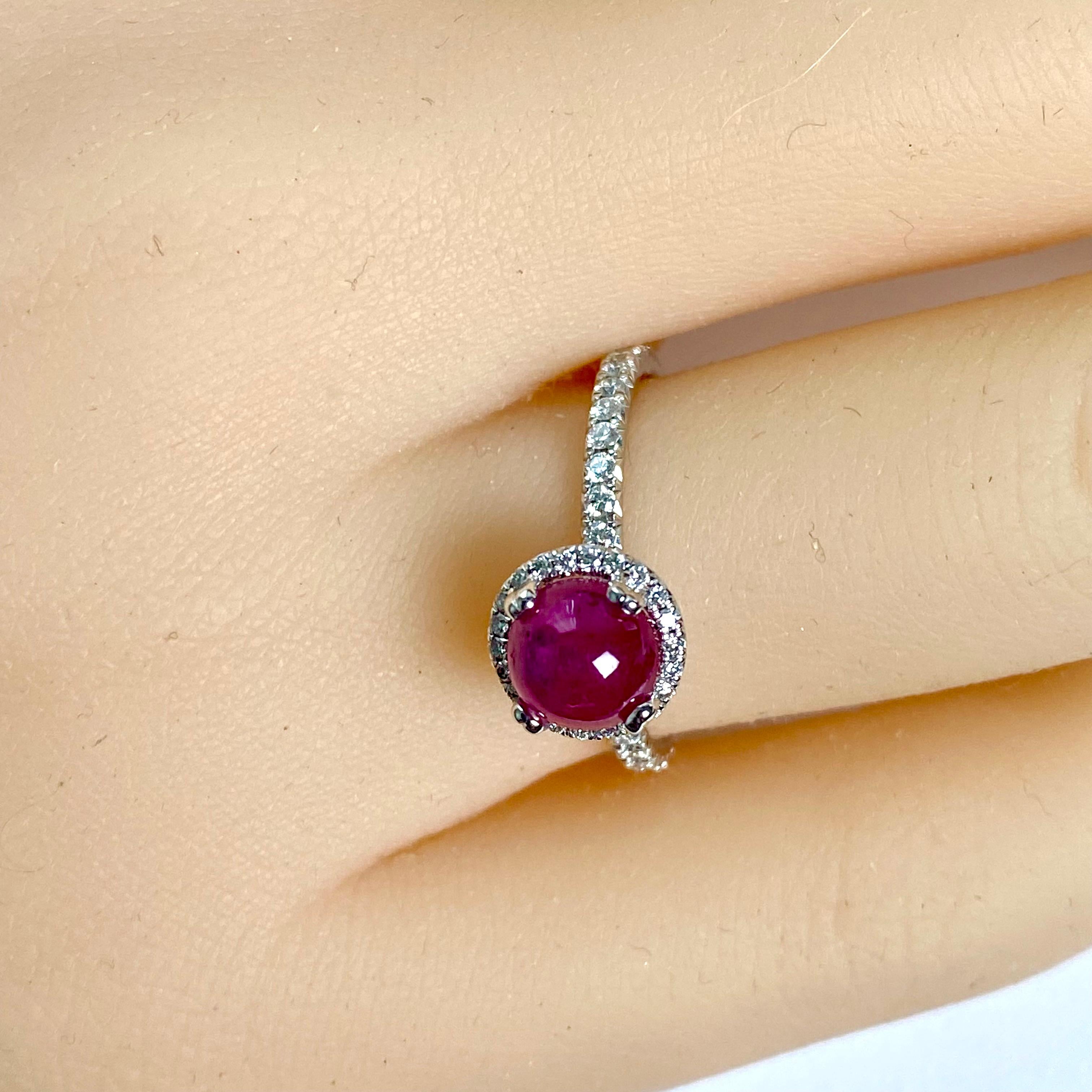 Platinum Diamond 0.72 Carat Cabochon Ruby 1.70 Carat Engagement Ring Size 6.25 In New Condition For Sale In New York, NY