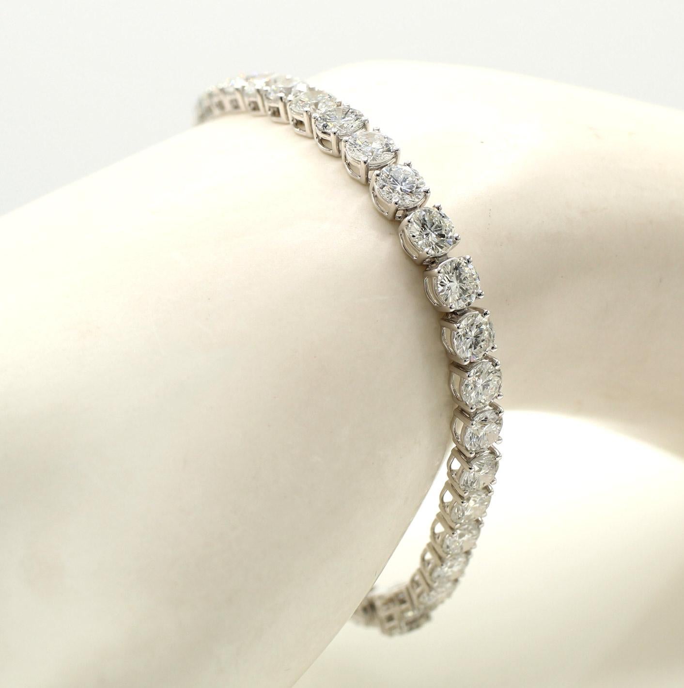 Pulsera Tenis Platino Diamante 12.84 Cts Corte redondo en venta