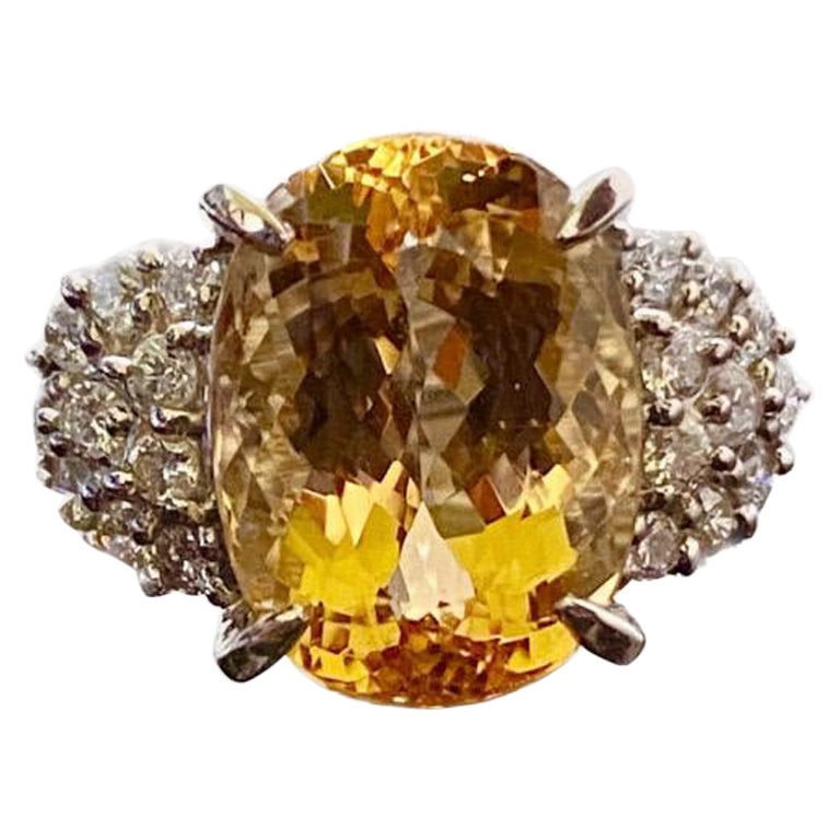 Verlobungsring aus Platin mit Platin mit 8,88 Karat kaiserlichem Topas im Angebot