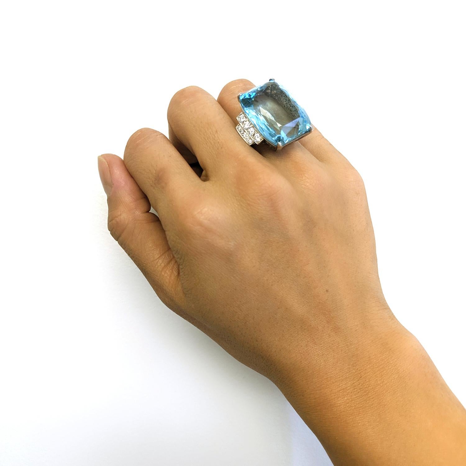 Women's or Men's Aquamarine Diamond Platinum Cocktail Ring