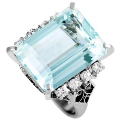 Platinum Diamond and Aquamarine Rectangle Ring Platinum Diamond and Aquamarine Rectangle Ring