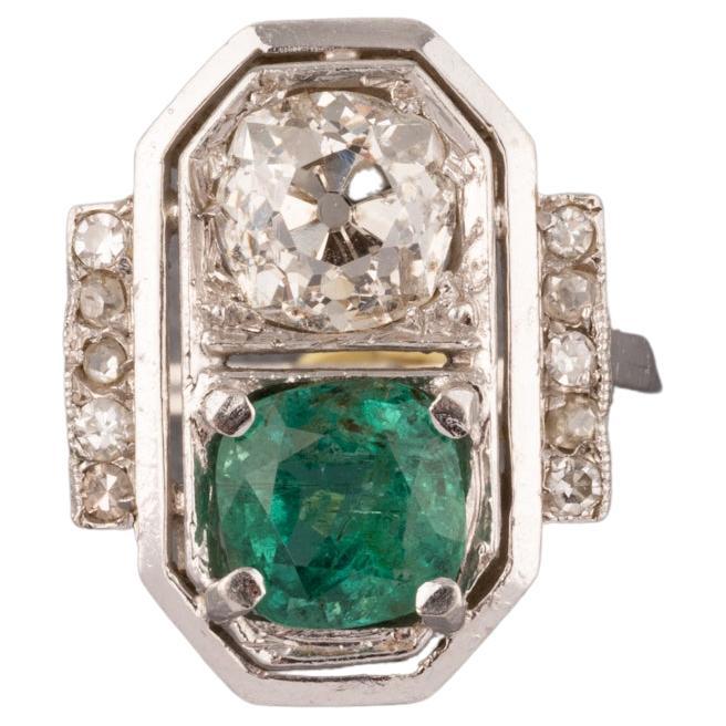 Platinum Diamond and Emerald French Art Deco Ring For Sale