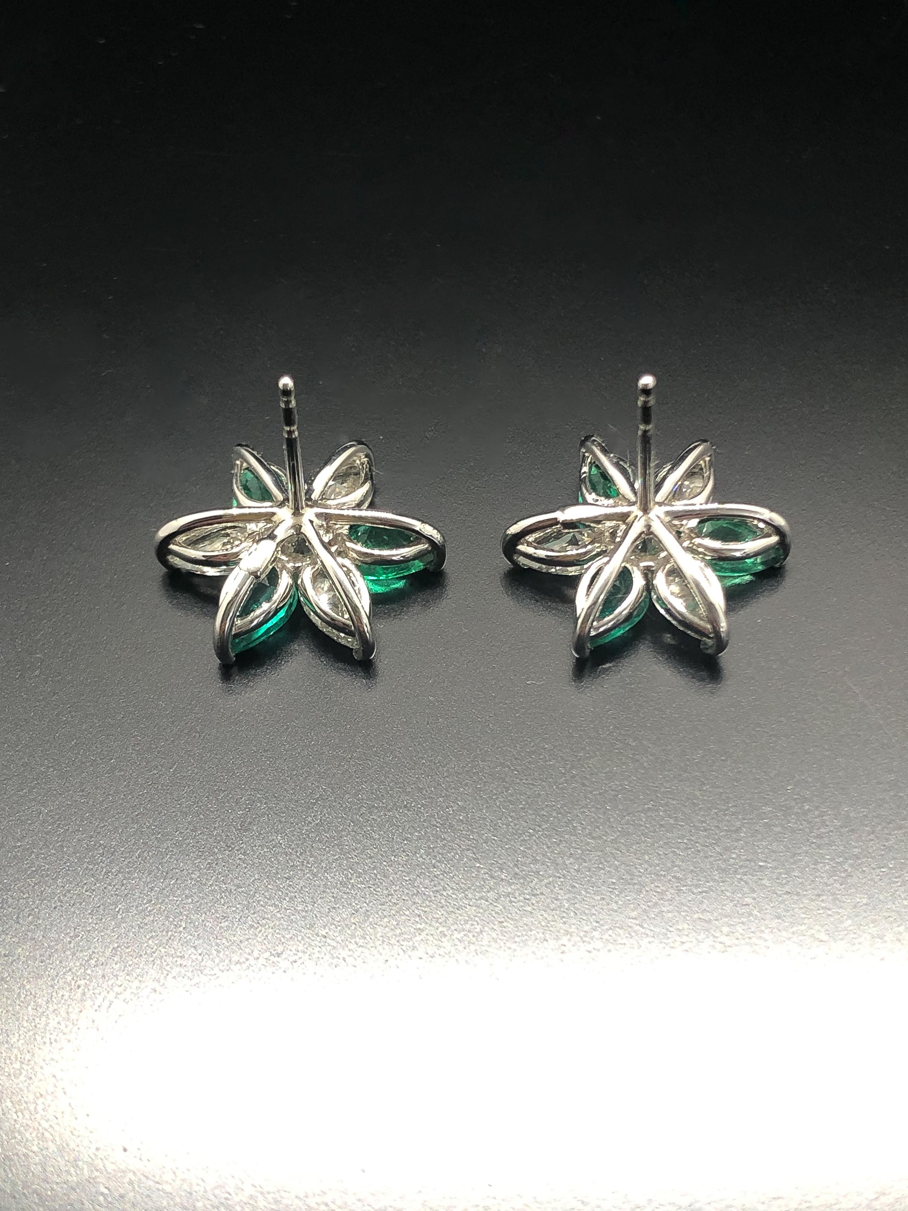 Platinum Diamond and Emerald Star Earrings For Sale 2