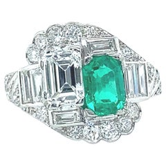Platinum Diamond and Emerald Toi Et Moi 1950s Ring