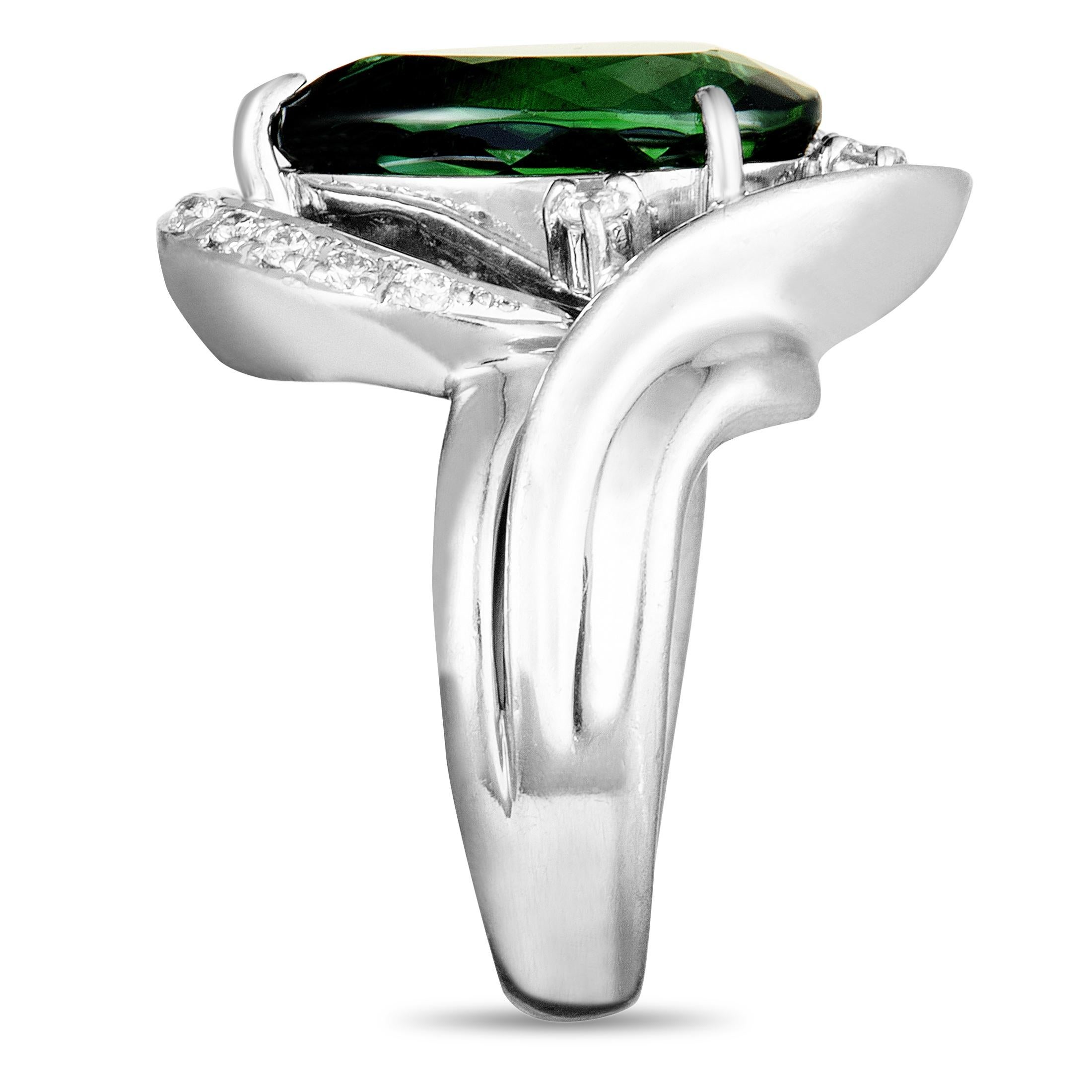 Platinum Diamond and Green Tourmaline Oval Ring In Excellent Condition In Southampton, PA