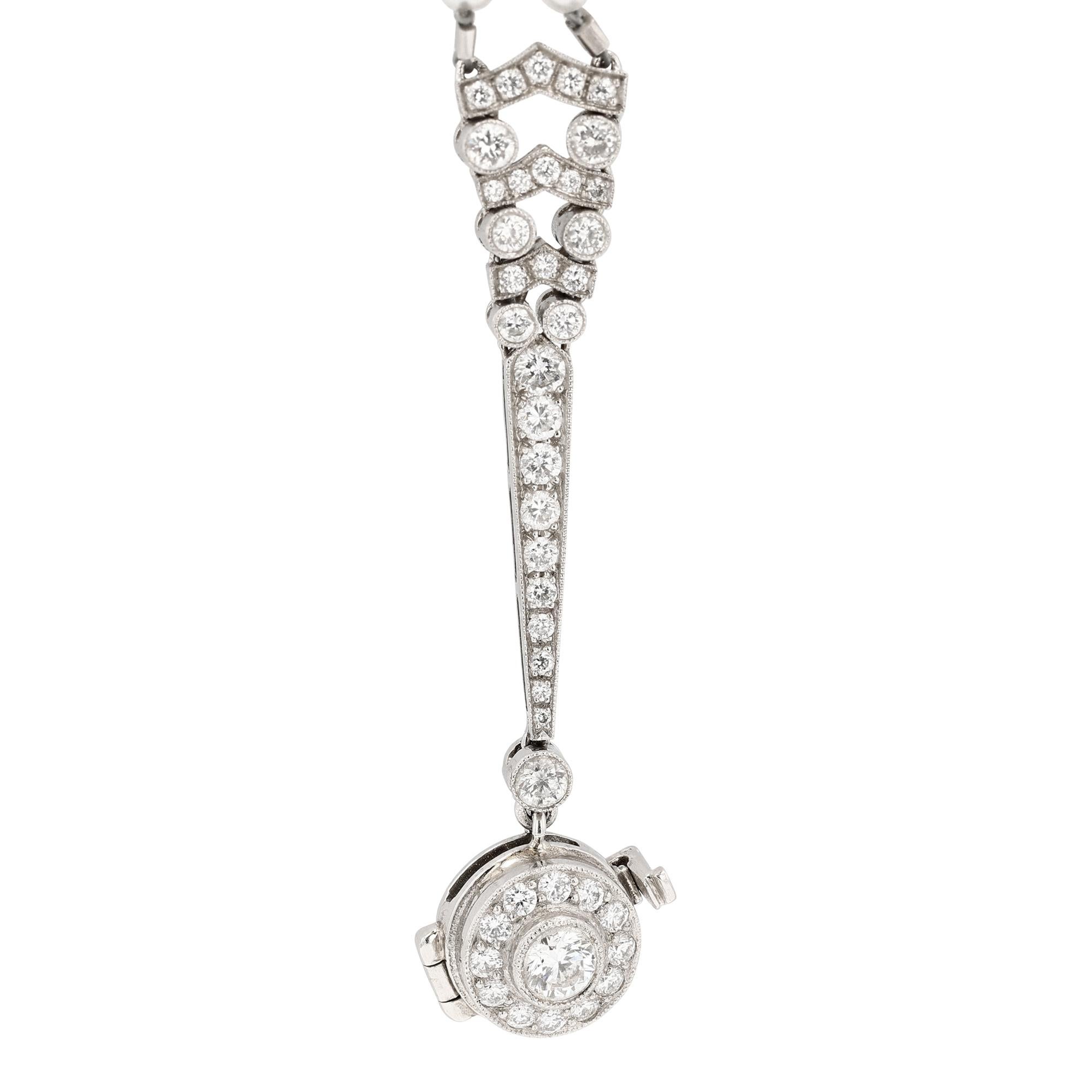 Collana di platino, diamanti e perle In condizioni ottime in vendita a Princeton, NJ
