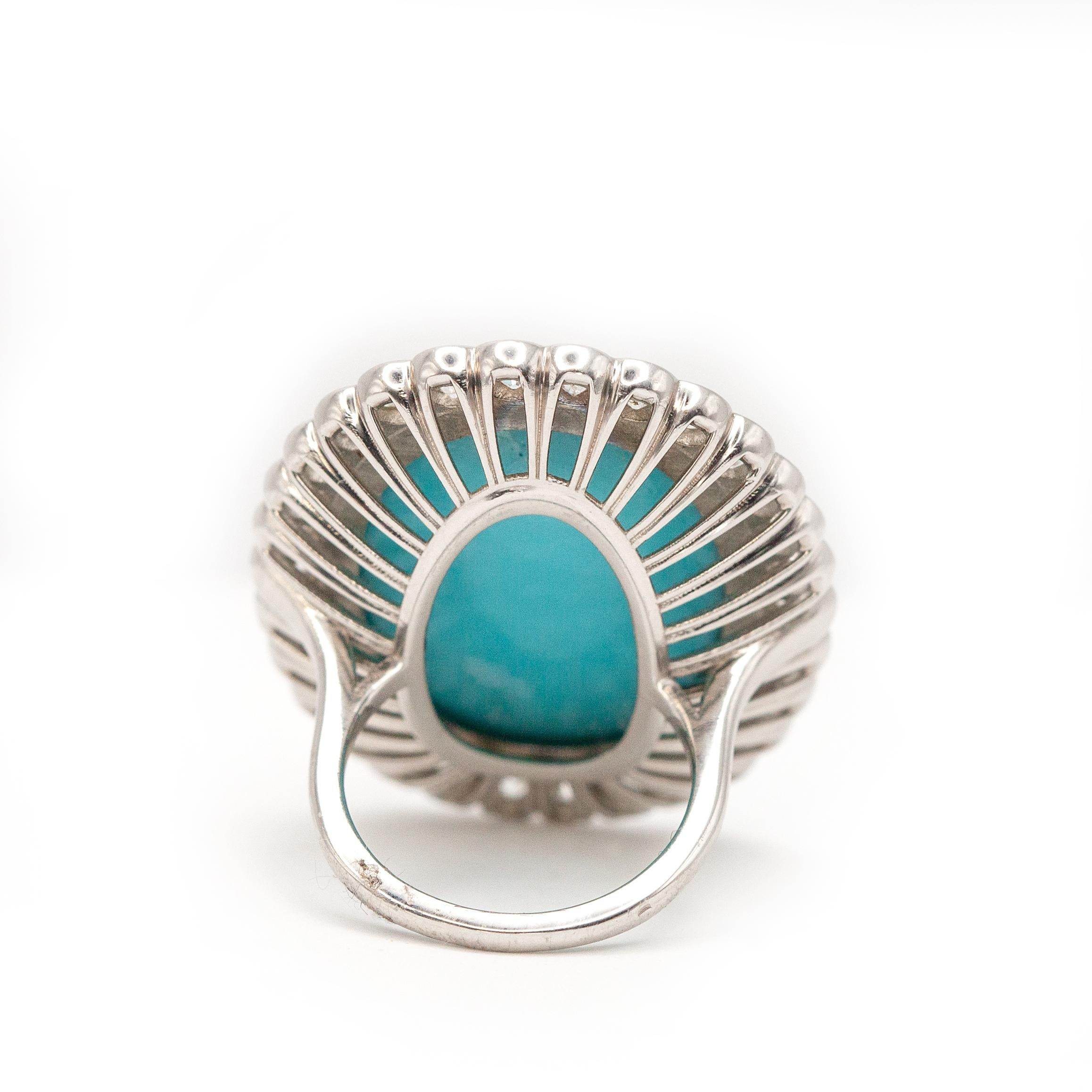 Anillo de cóctel de platino, diamantes y turquesa persa c. Años 80 en venta 4