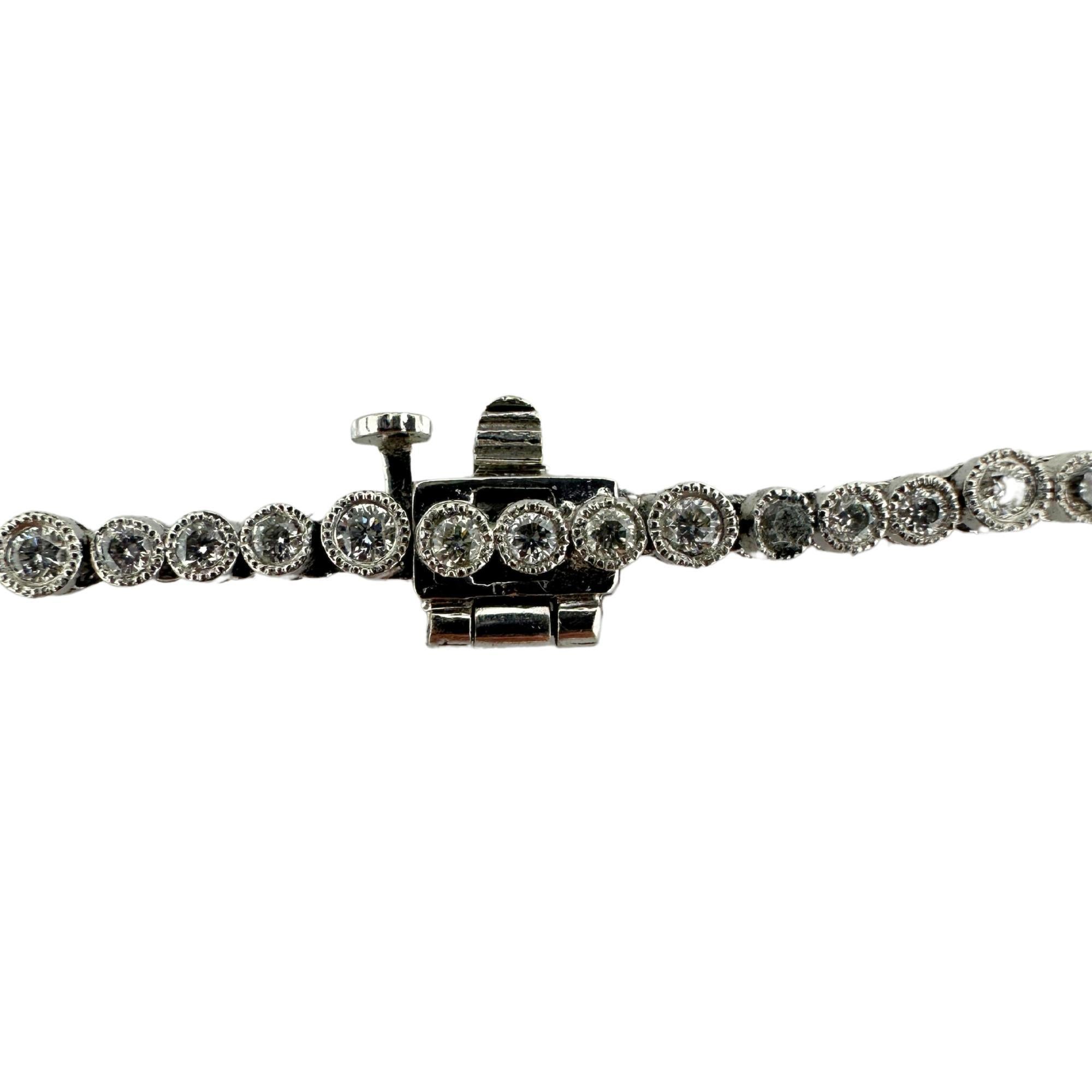 Collier en platine avec diamants et rubis en vente 2