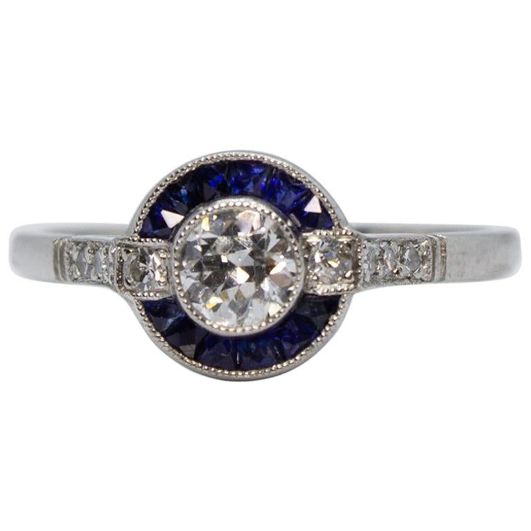 Platinum Diamond and Sapphire Ring im Angebot