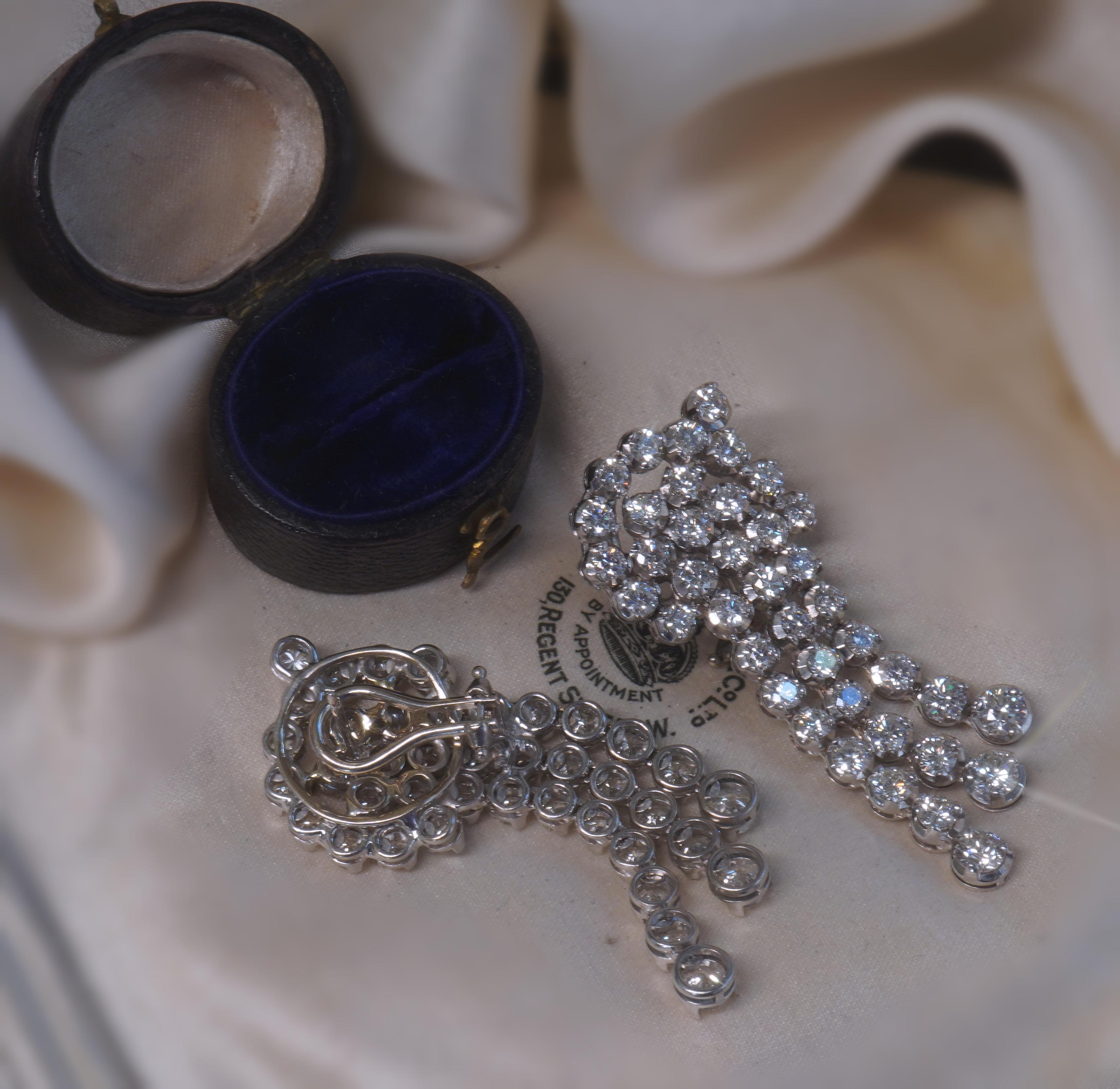 Platinum Diamond Antique Earrings Vintage GIA Certified Fine VS Huge 9.44 Carats For Sale 5