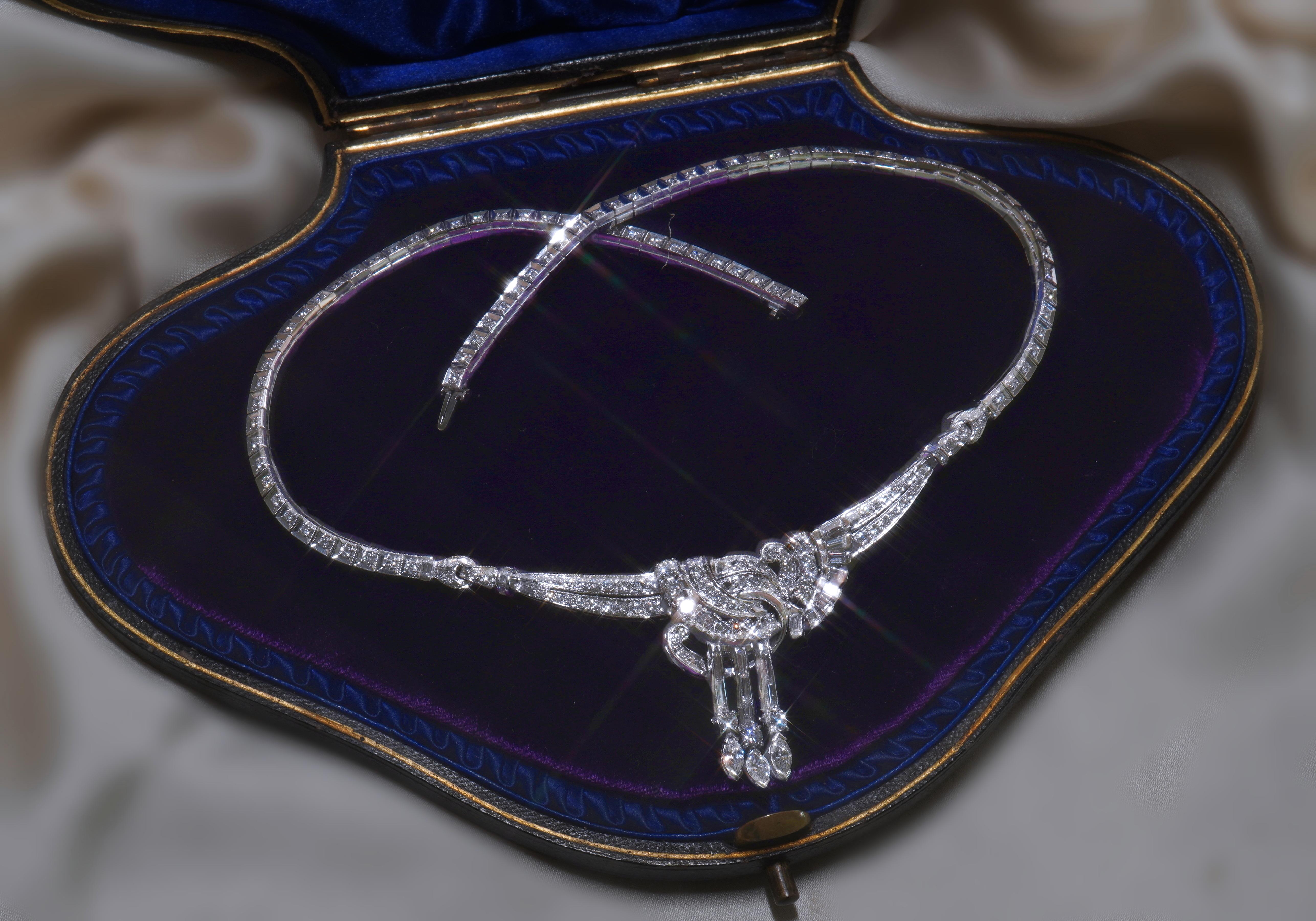 Collar Antiguo de Diamantes en Platino GIA Gargantilla Deco VS Vintage ¡Enorme 9,57 Quilates! Corte marquesa en venta