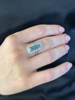Platinum Diamond Aquamarine Ring