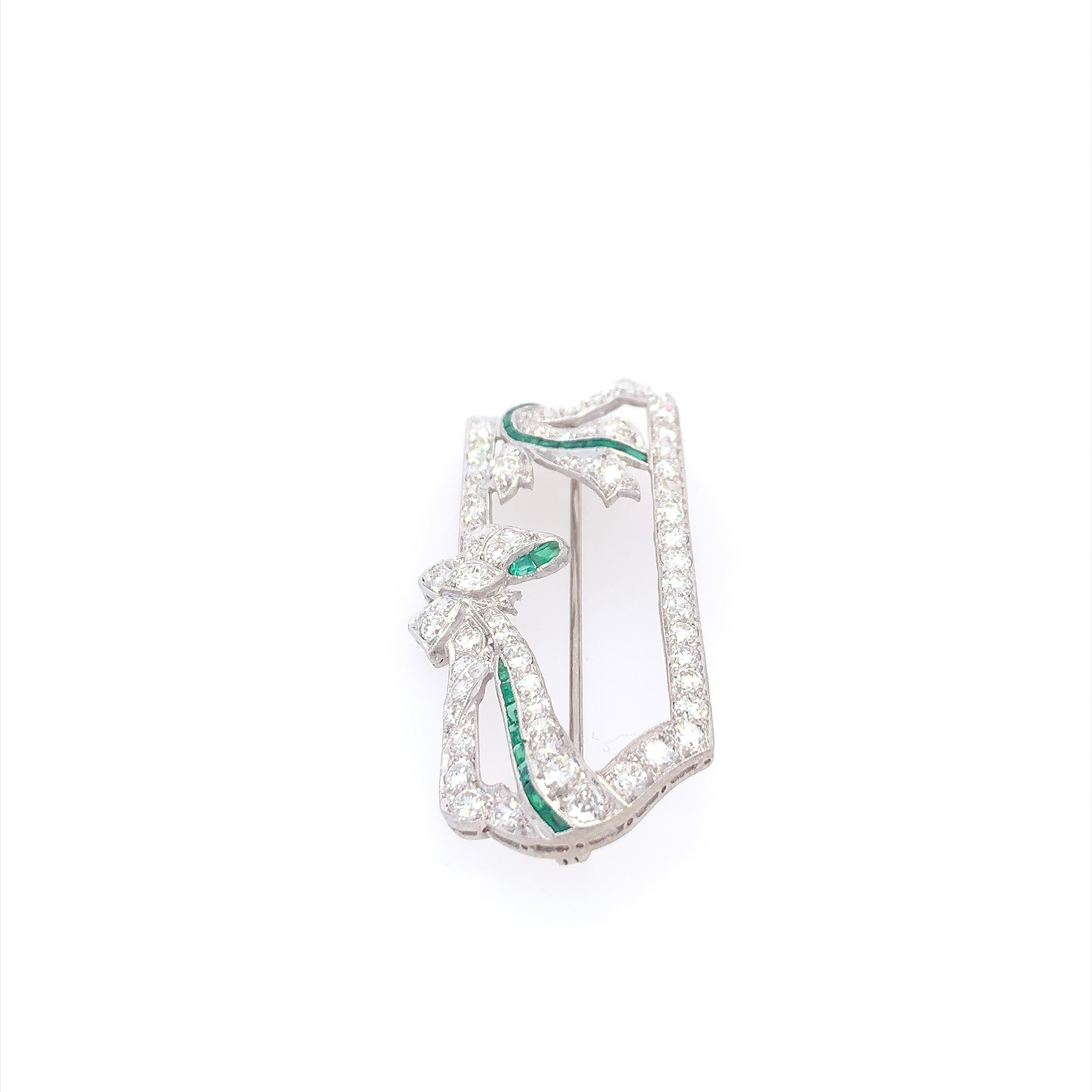 Women's Platinum Diamond Art Deco Ribbon Brooch For Sale