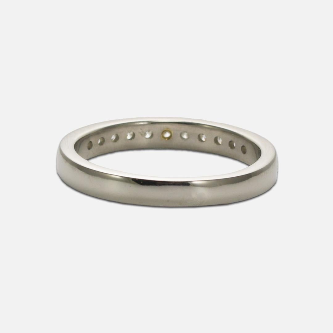 Round Cut Platinum Diamond Band 0.50ct For Sale