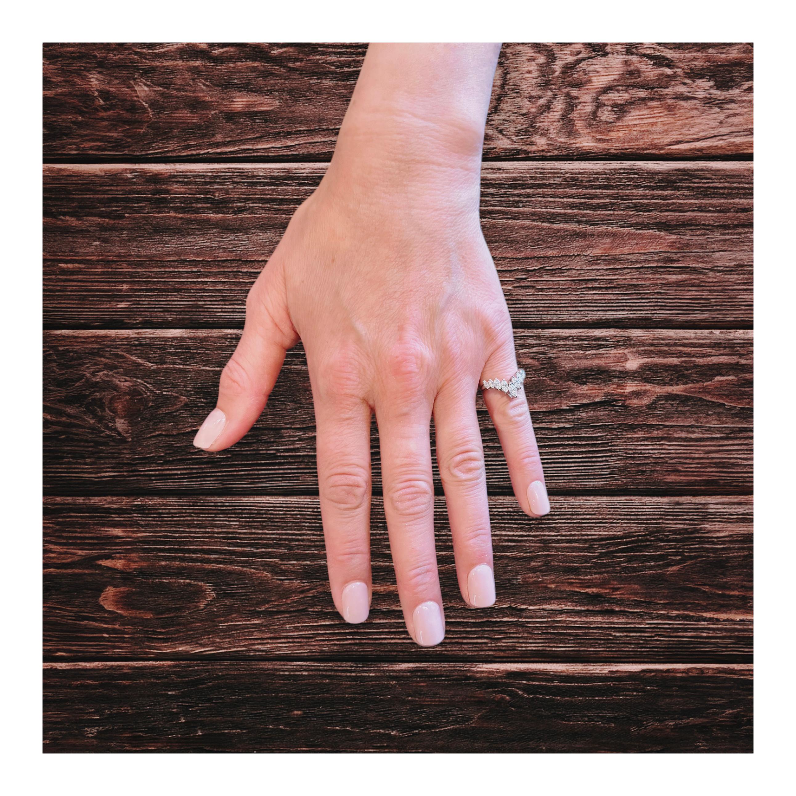 Fascia di diamanti in platino in vendita 1