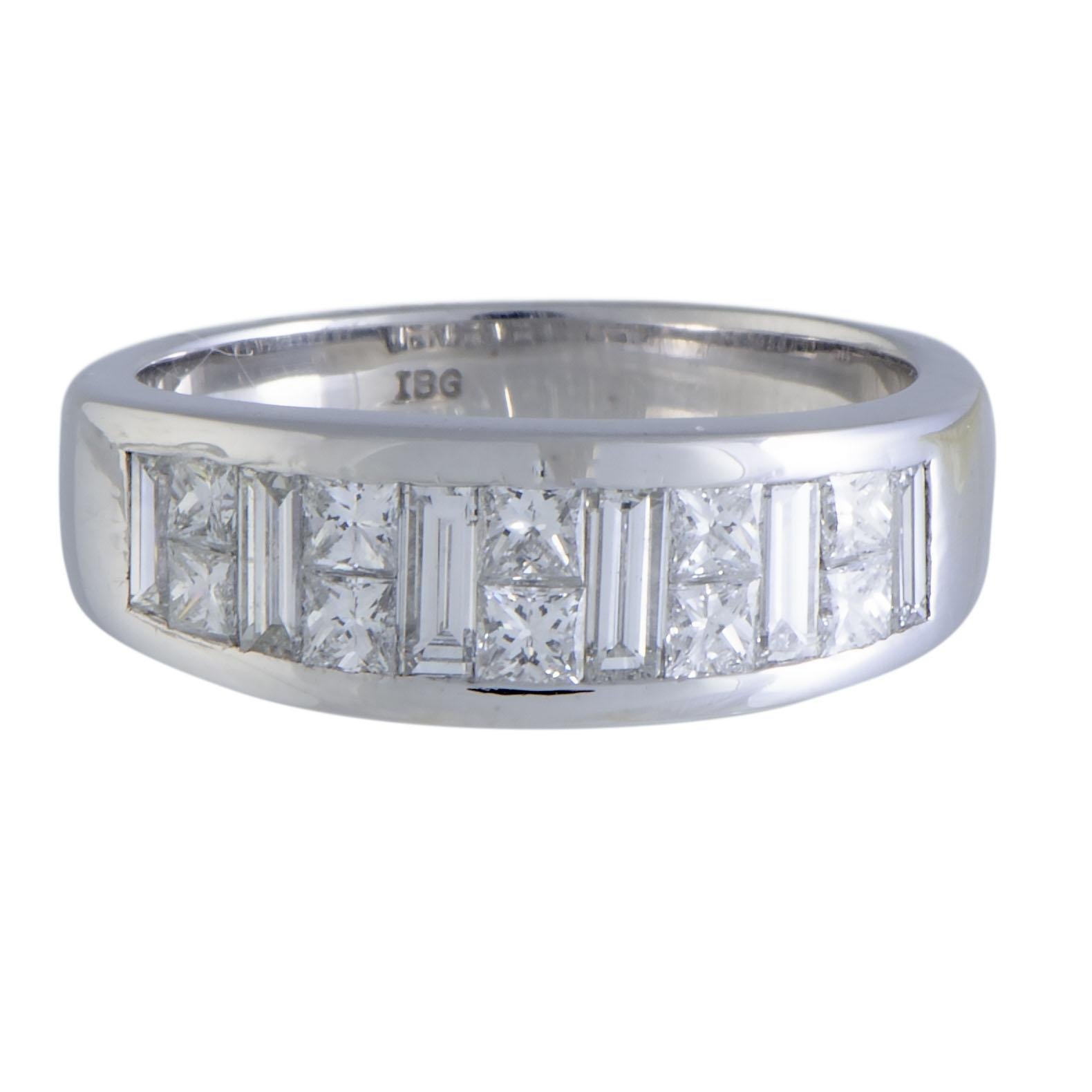 Women's Platinum Diamond Band Ring