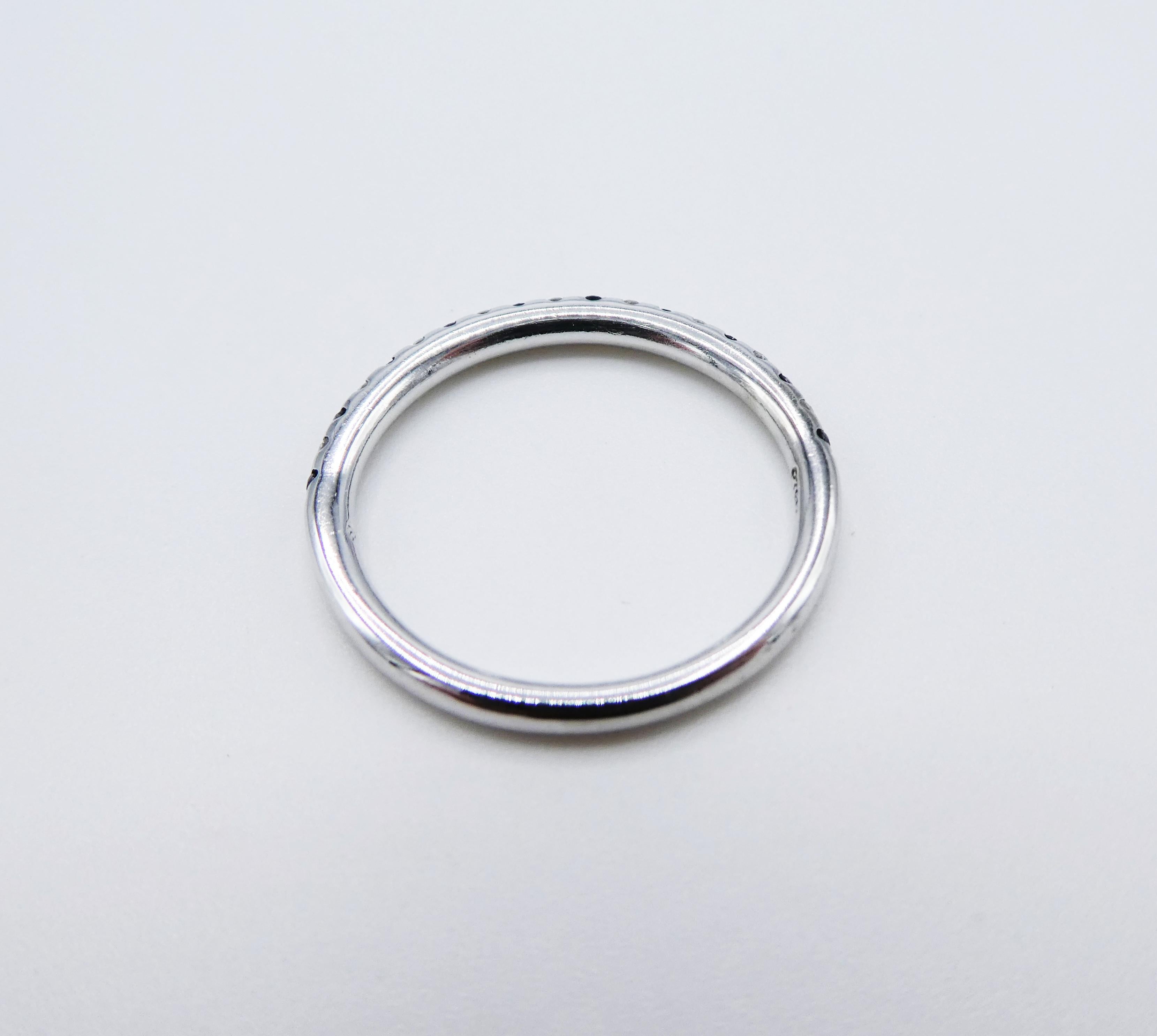 Modern Platinum Natural Diamond and Blue Sapphire Wedding Band Ring