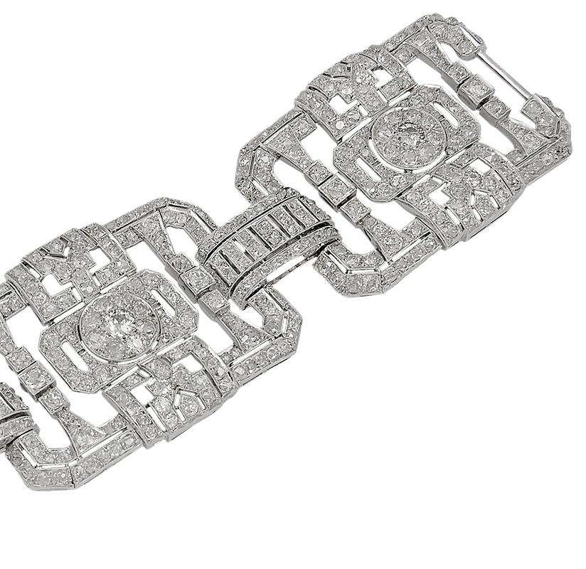 Platinum Diamond Bracelet, circa 1960s In Good Condition In New York, NY