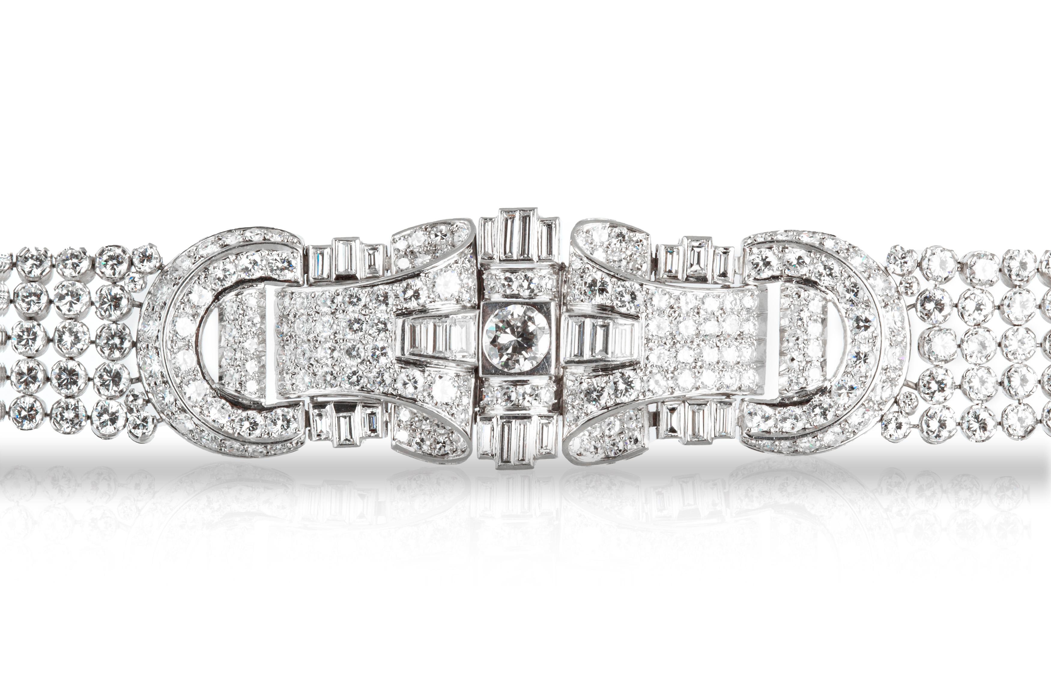 Platinum Diamond Bracelet In Good Condition For Sale In New York, NY