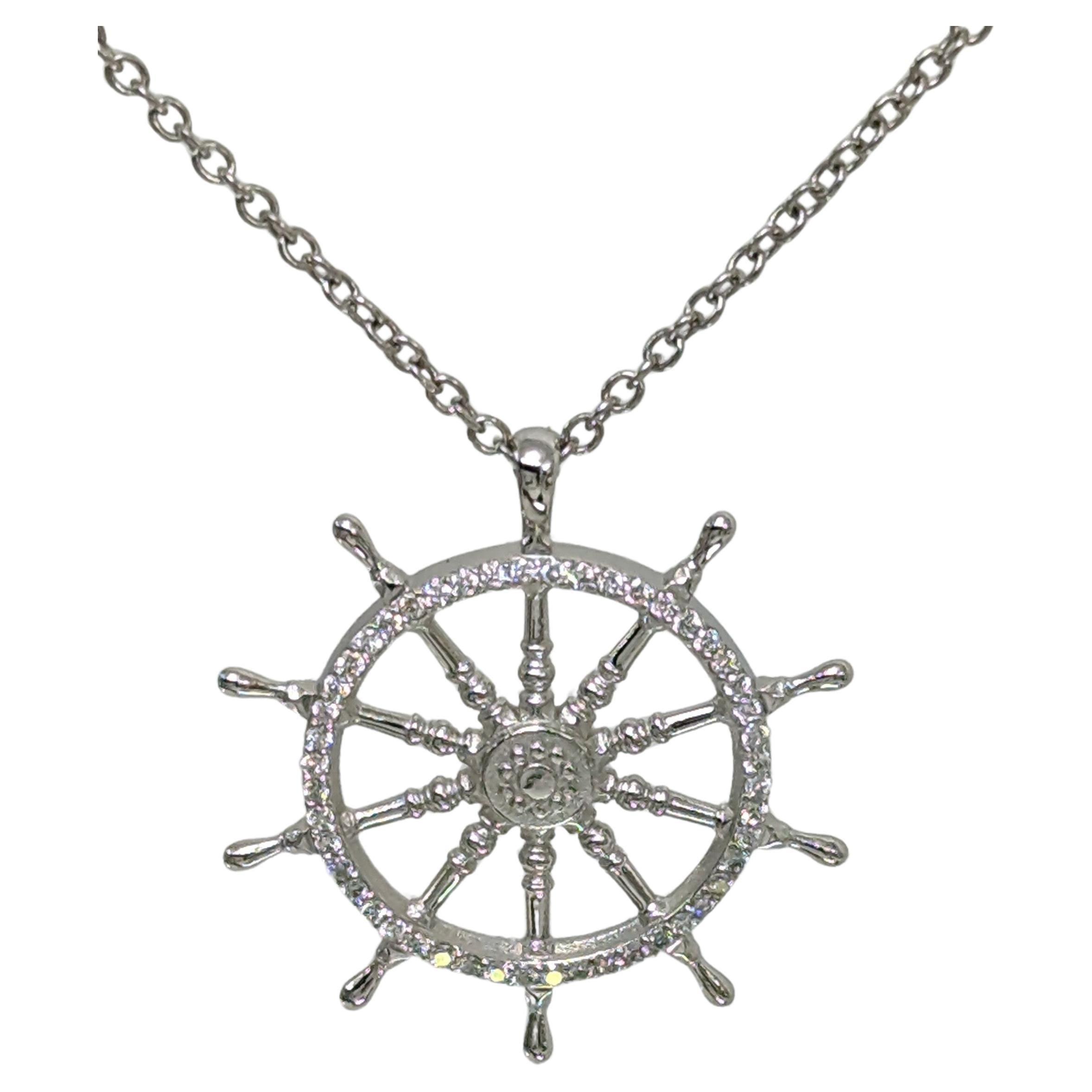Contemporaneo Platino  Ciondolo con diamante a forma di ruota del capitano dei marinai in vendita