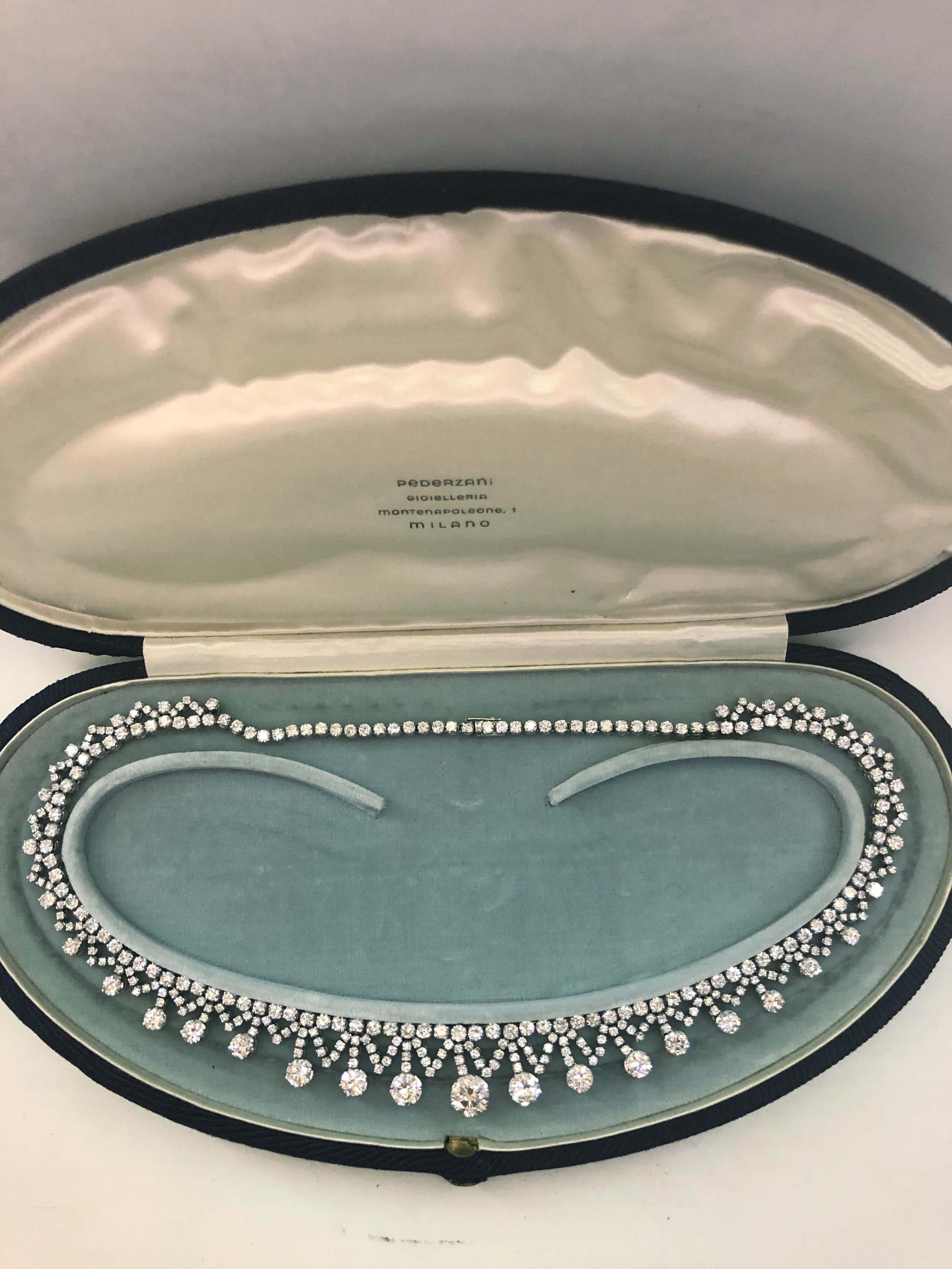 Collana girocollo con diamanti in platino In condizioni buone in vendita a Los Angeles, CA
