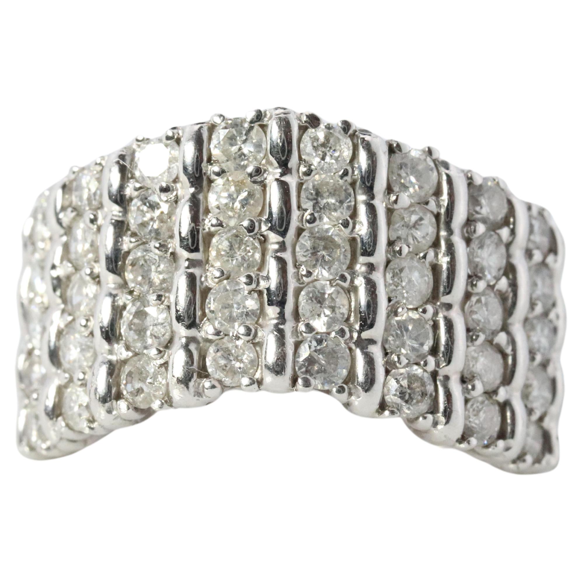 Anillo de platino con racimo de diamantes Wave PT900 1ctw diamantes en 4 filas Anillo con incrustaciones