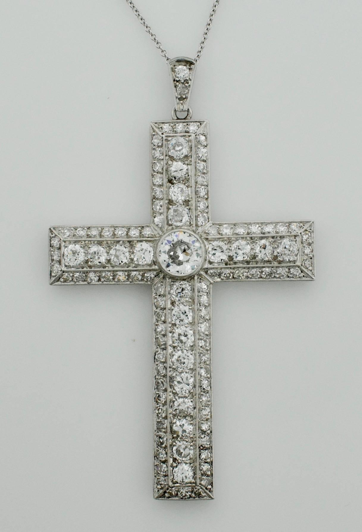 Platinum Diamond Cross Necklace circa 1930s 5.00 Carat In Excellent Condition In Wailea, HI