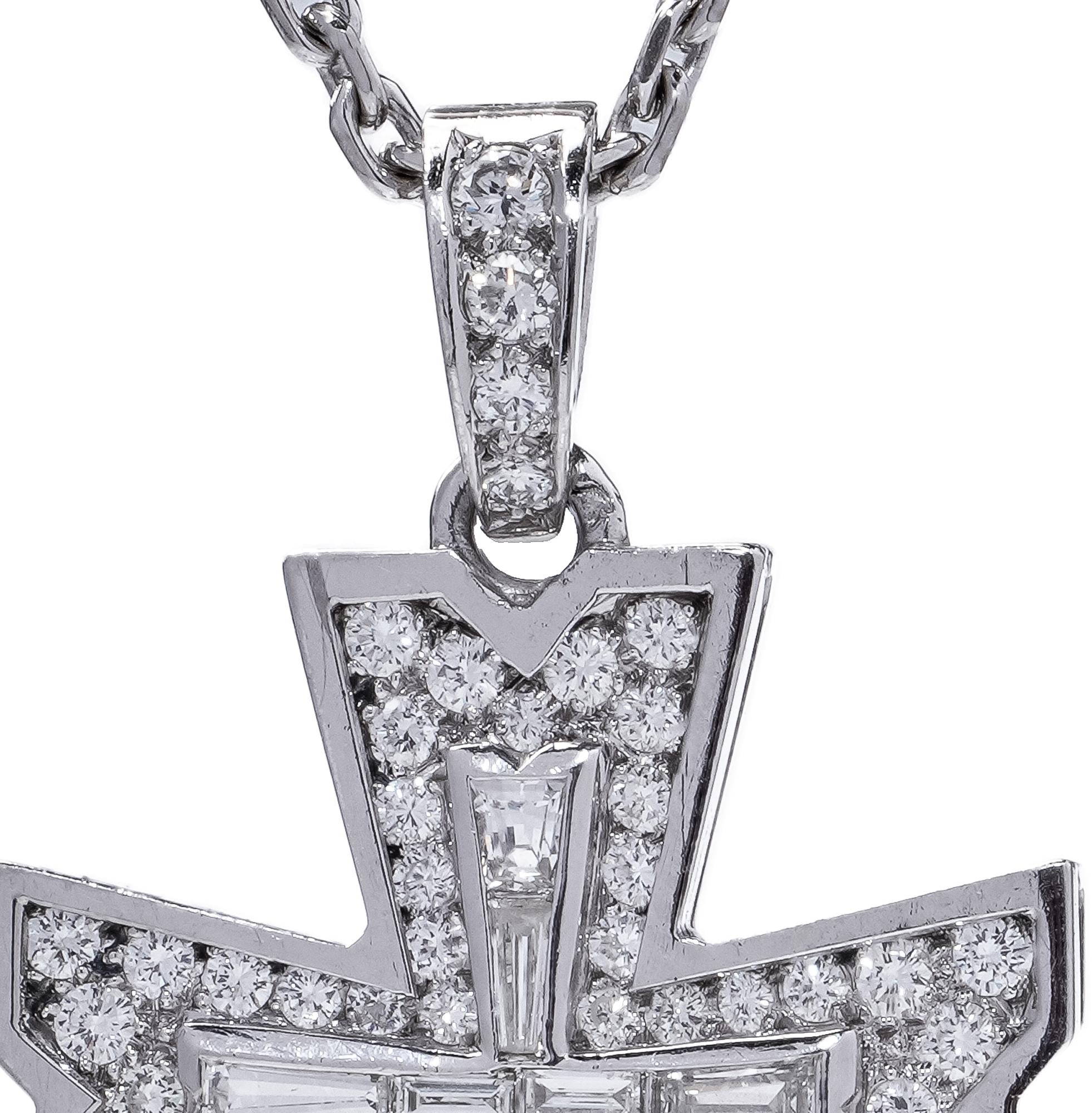 Platinum diamond cross pendant with 18kt gold chain For Sale 1