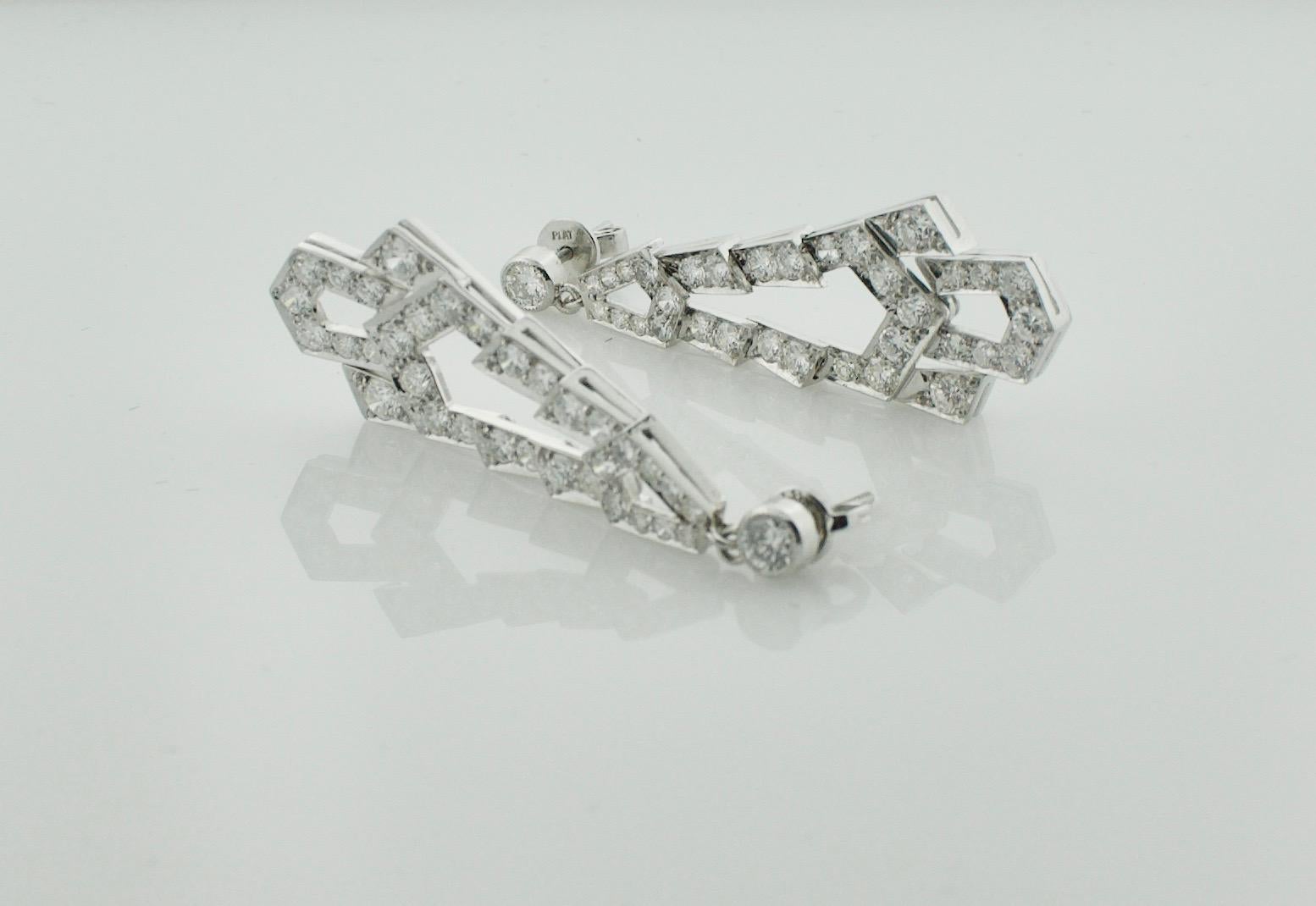 Platinum Diamond Dangling Earrings, circa 1940s For Sale 2