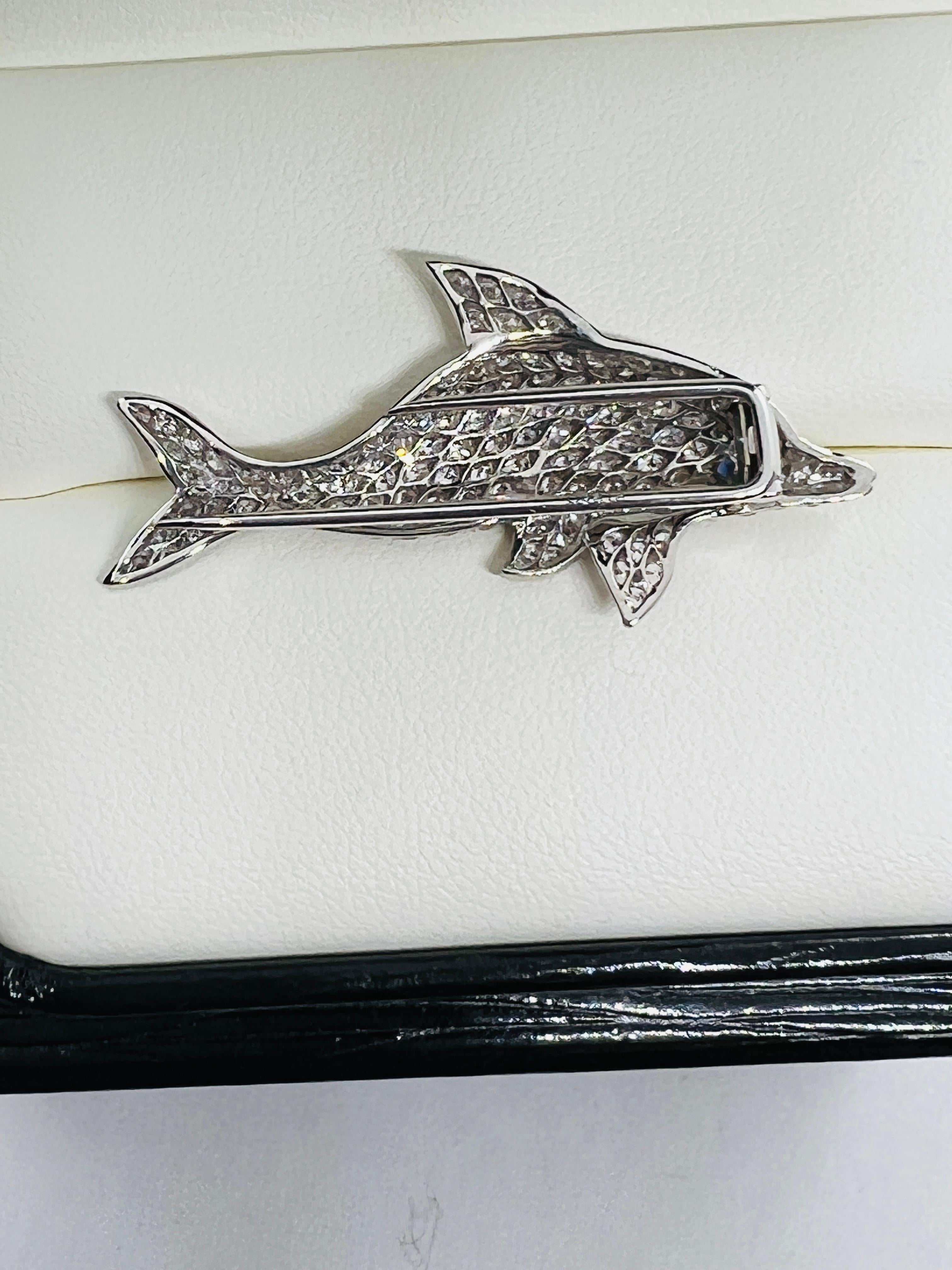 Round Cut Platinum & Diamond Dolphin Brooch with Emerald Eye For Sale