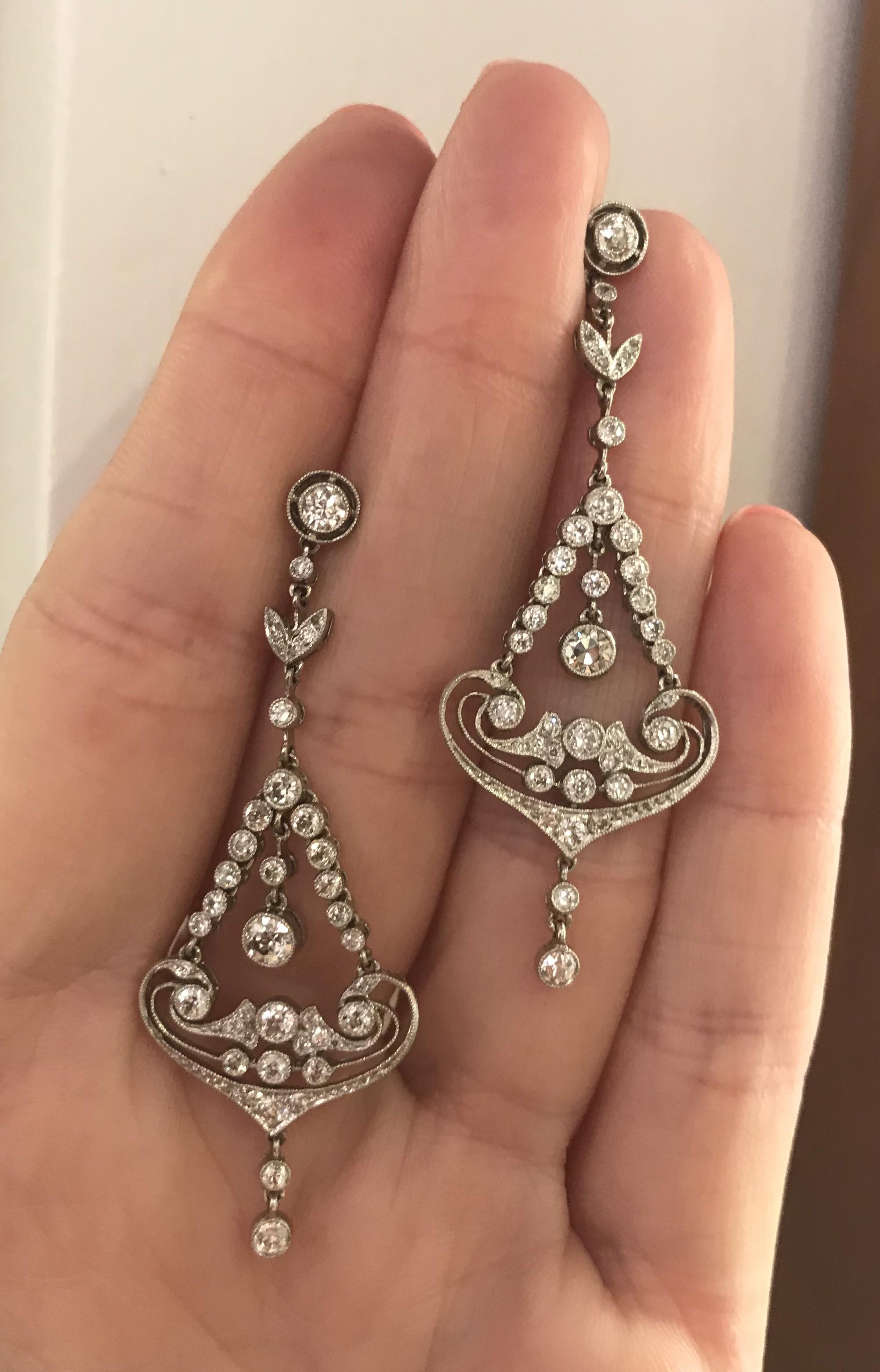 Women's Platinum Diamond Drop Earrings