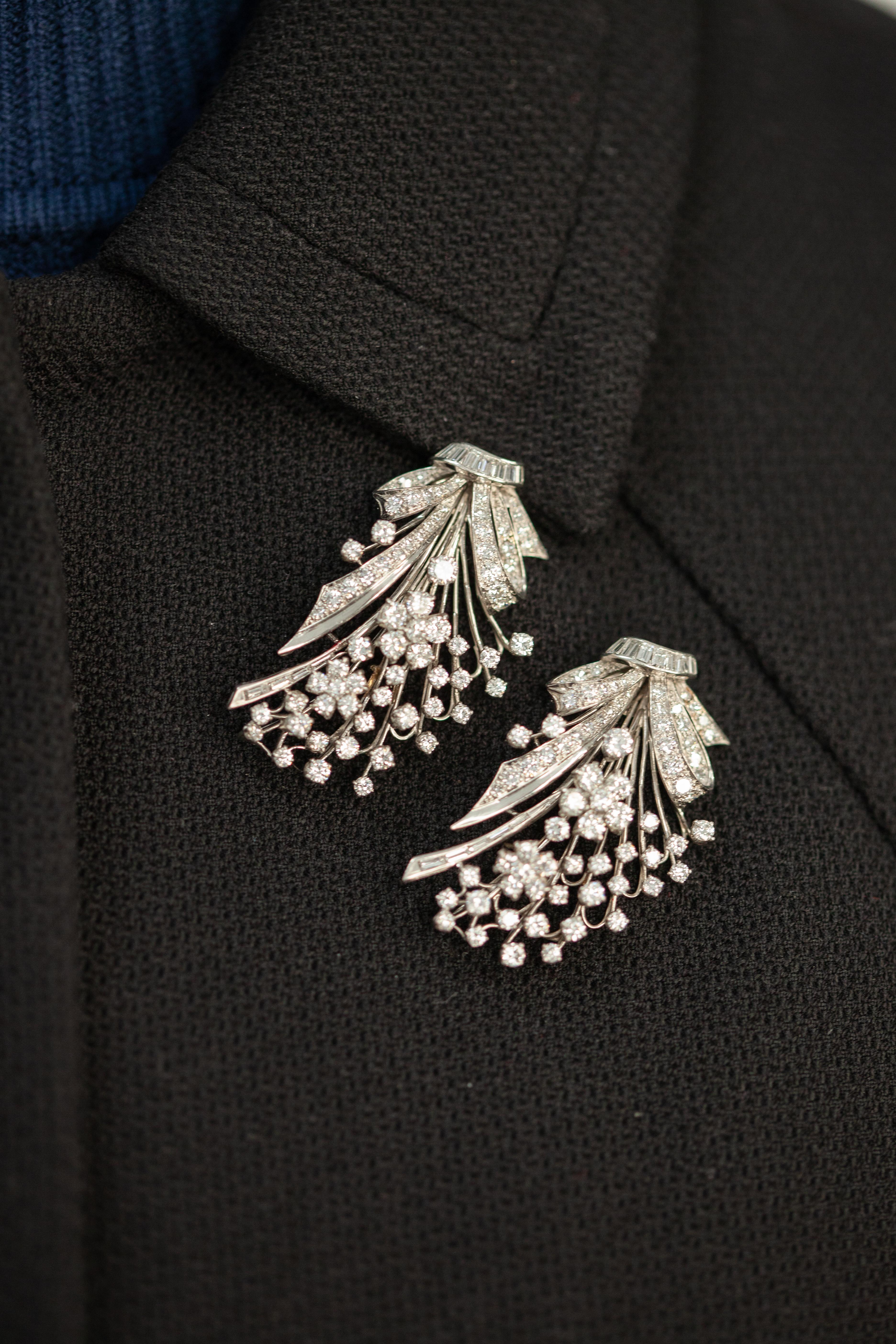 Platin Diamant Duette Clip-Brosche im Zustand „Gut“ im Angebot in New York, NY