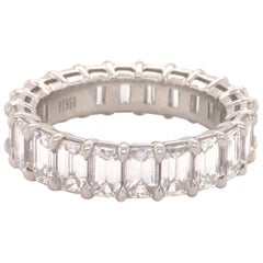 Bracelet d'éternité en platine avec diamants taille émeraude de 5,40 carats