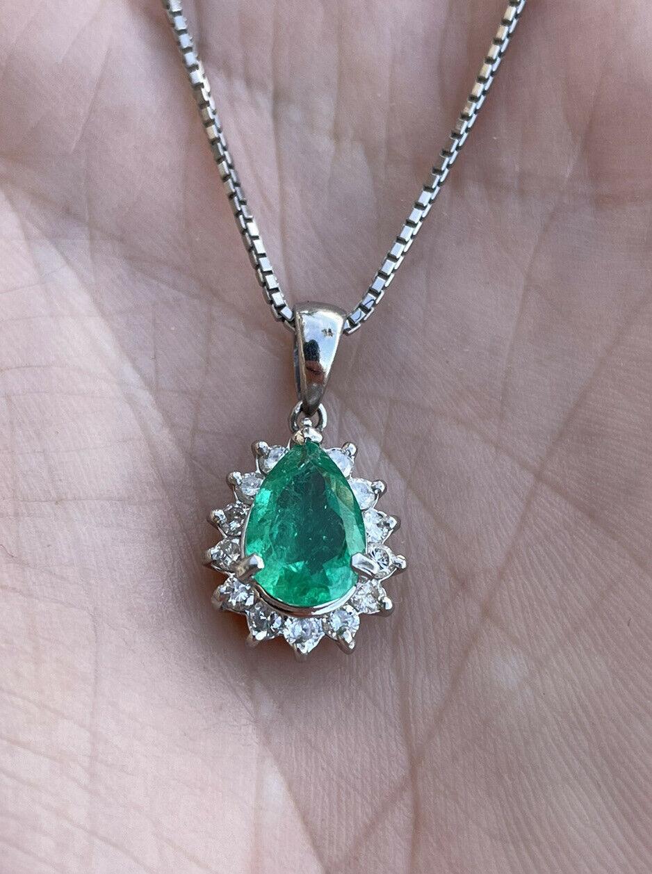 Platin Diamant und Smaragd Anhänger Halskette 1::35 Karat 7g (Tropfenschliff)