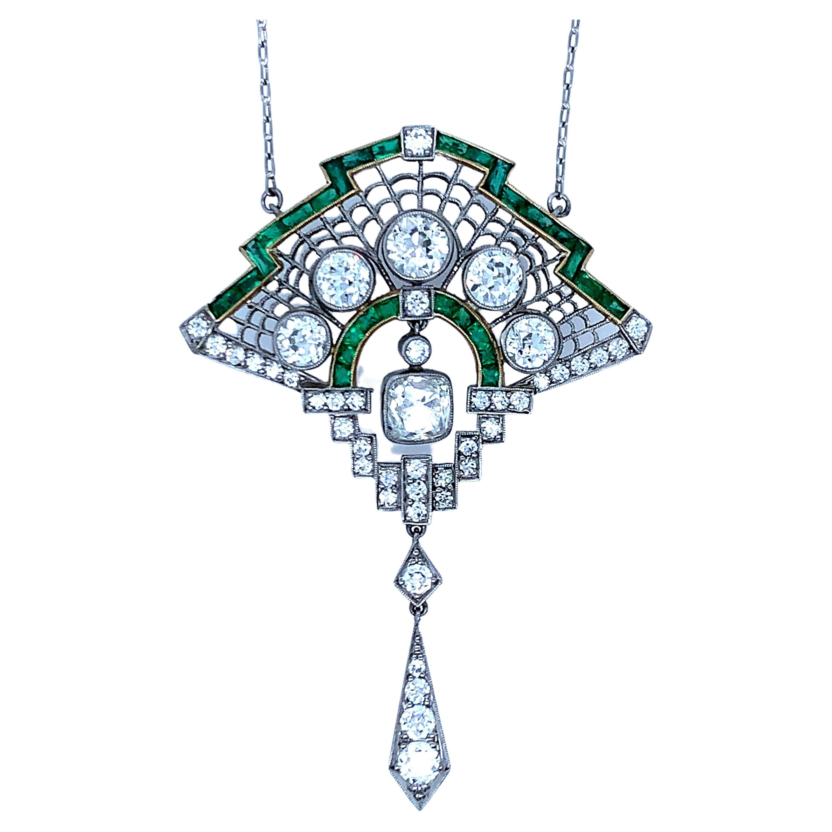 Platinum Diamond Emerald Pendant Necklace