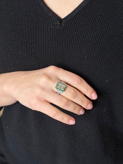 Platinum Diamond Emerald Ring