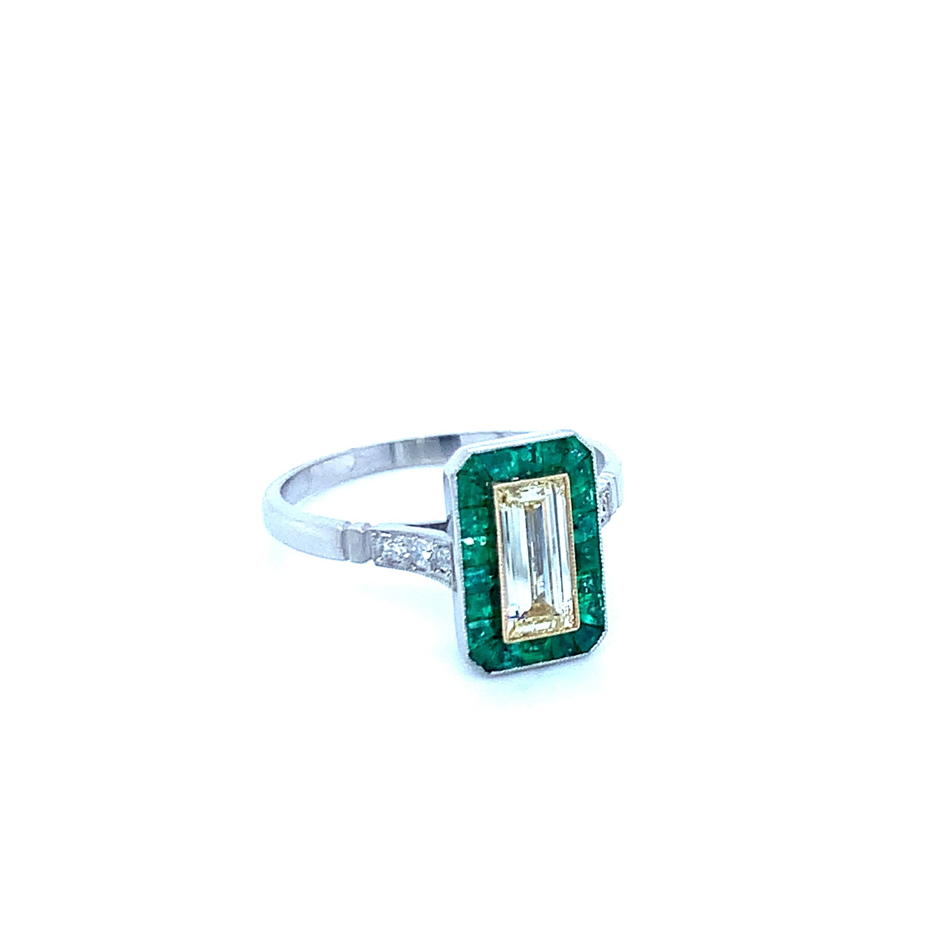 Baguette Cut Platinum Diamond Emerald Ring For Sale
