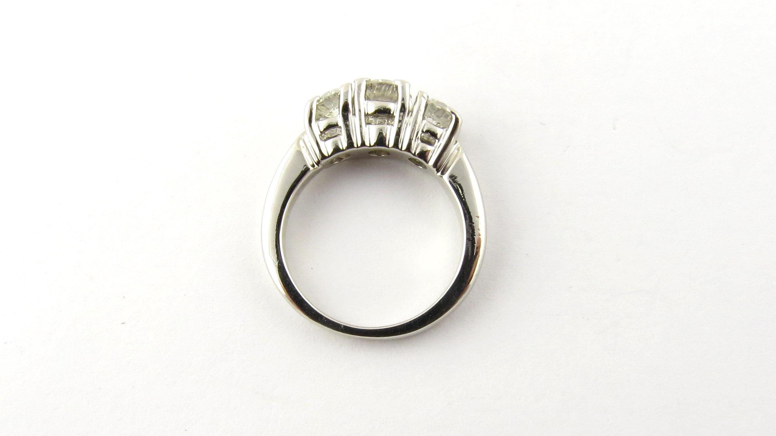 Women's Platinum Diamond Engagement/Anniversary Ring
