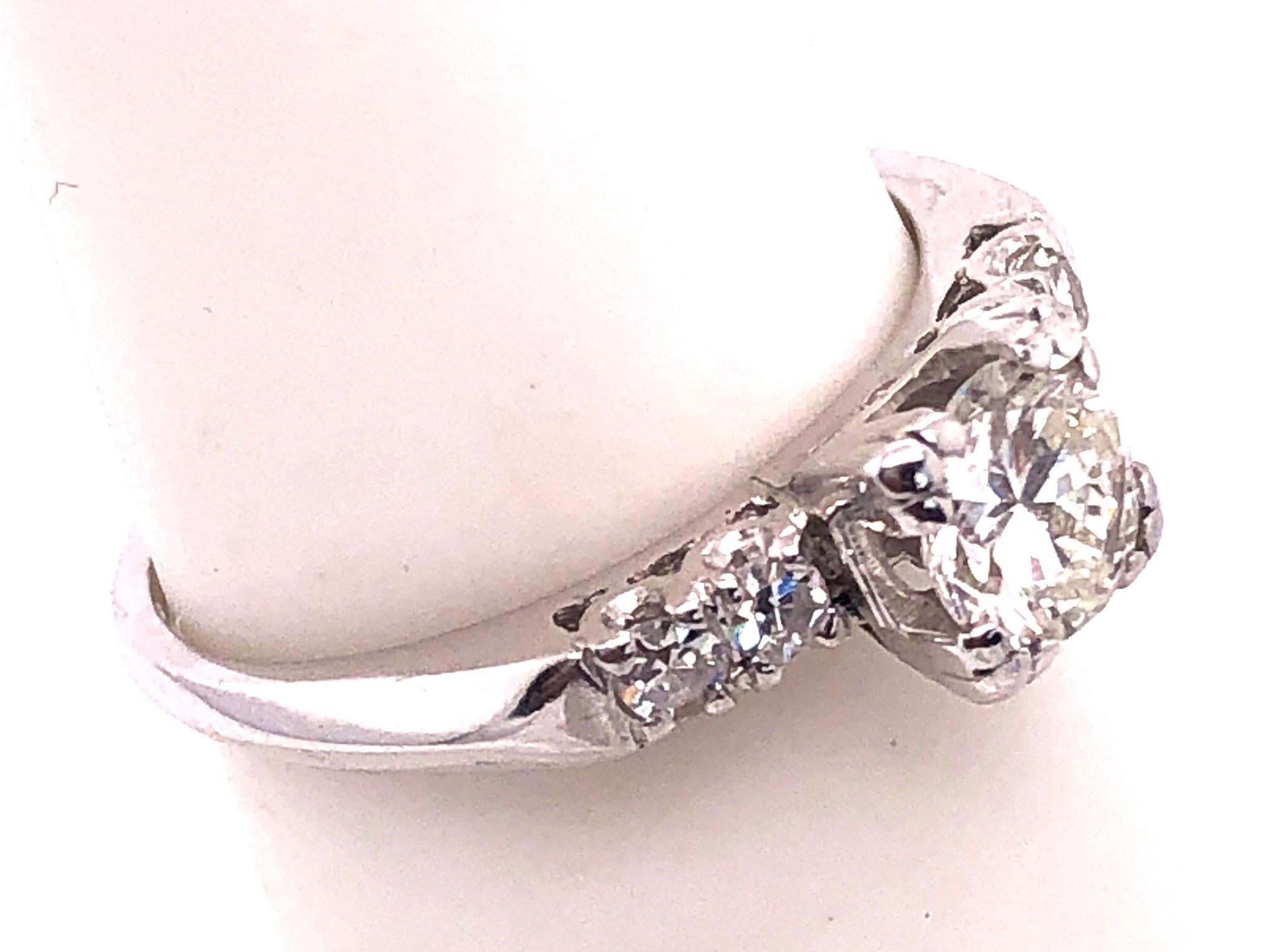 Platinum Diamond Engagement Ring 0.85 Total Diamond Weight For Sale 3