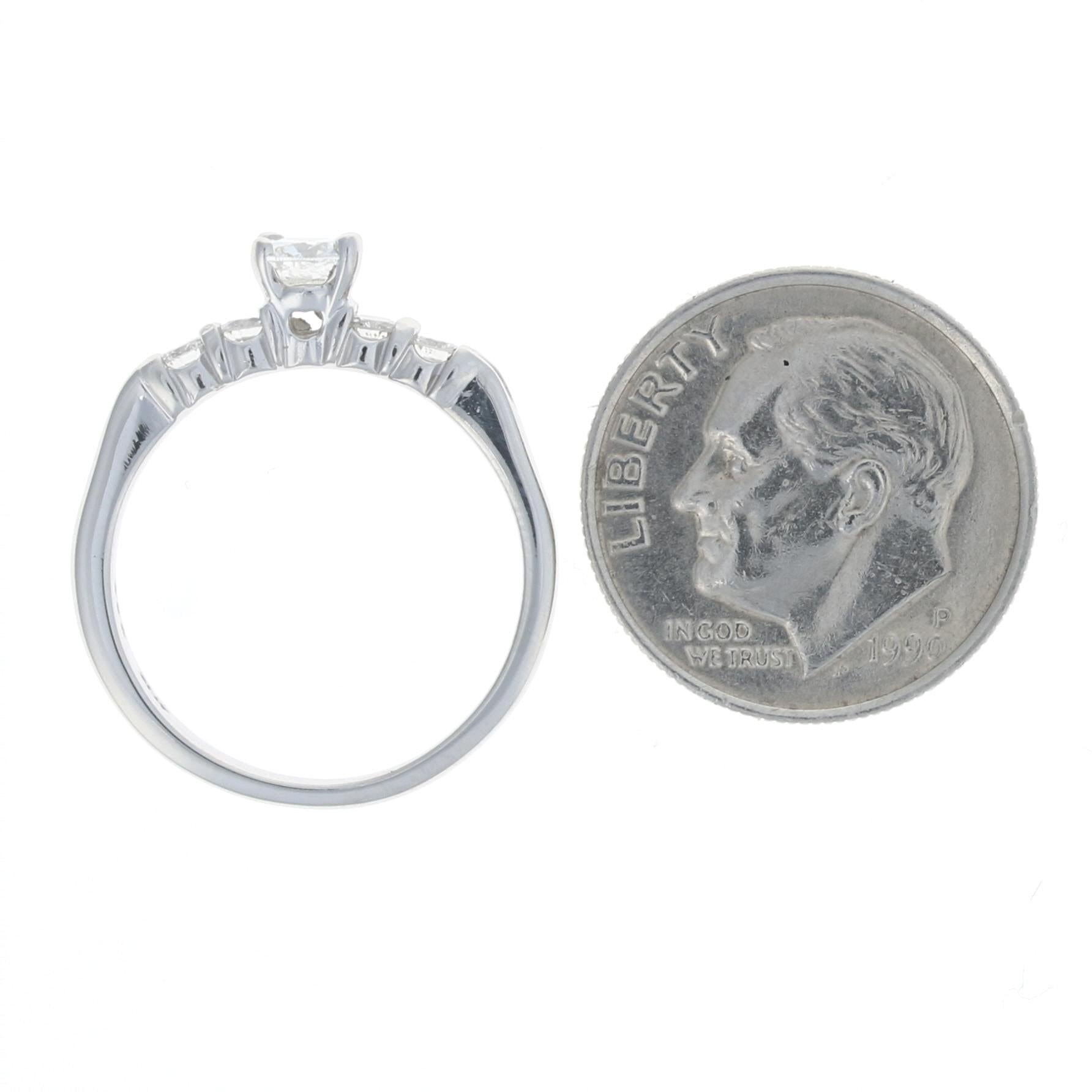 Women's or Men's Platinum Diamond Engagement Ring, 950 Round Brilliant Cut .53ctw For Sale
