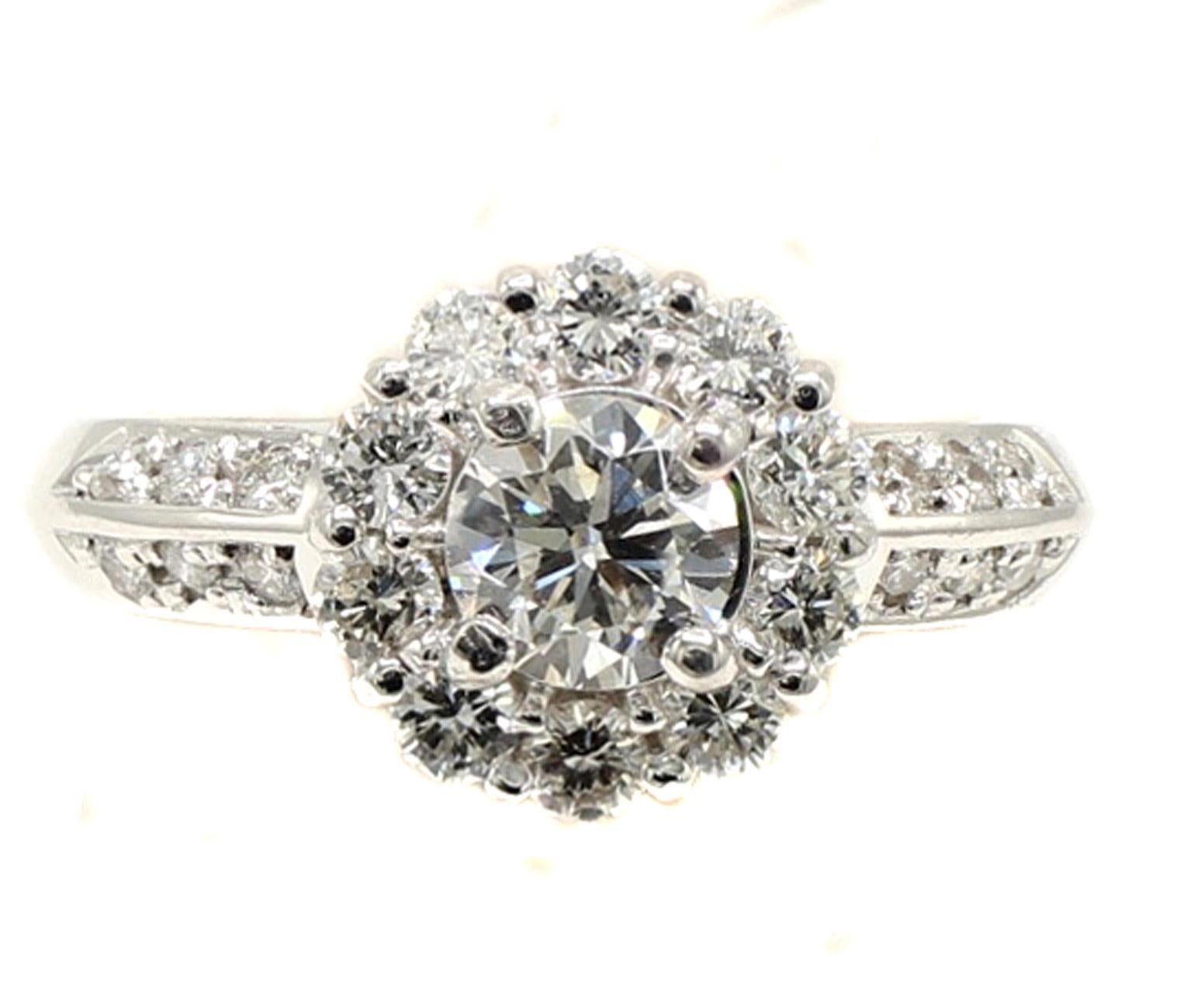 Anillo de compromiso de diamantes en platino Corte redondo en venta